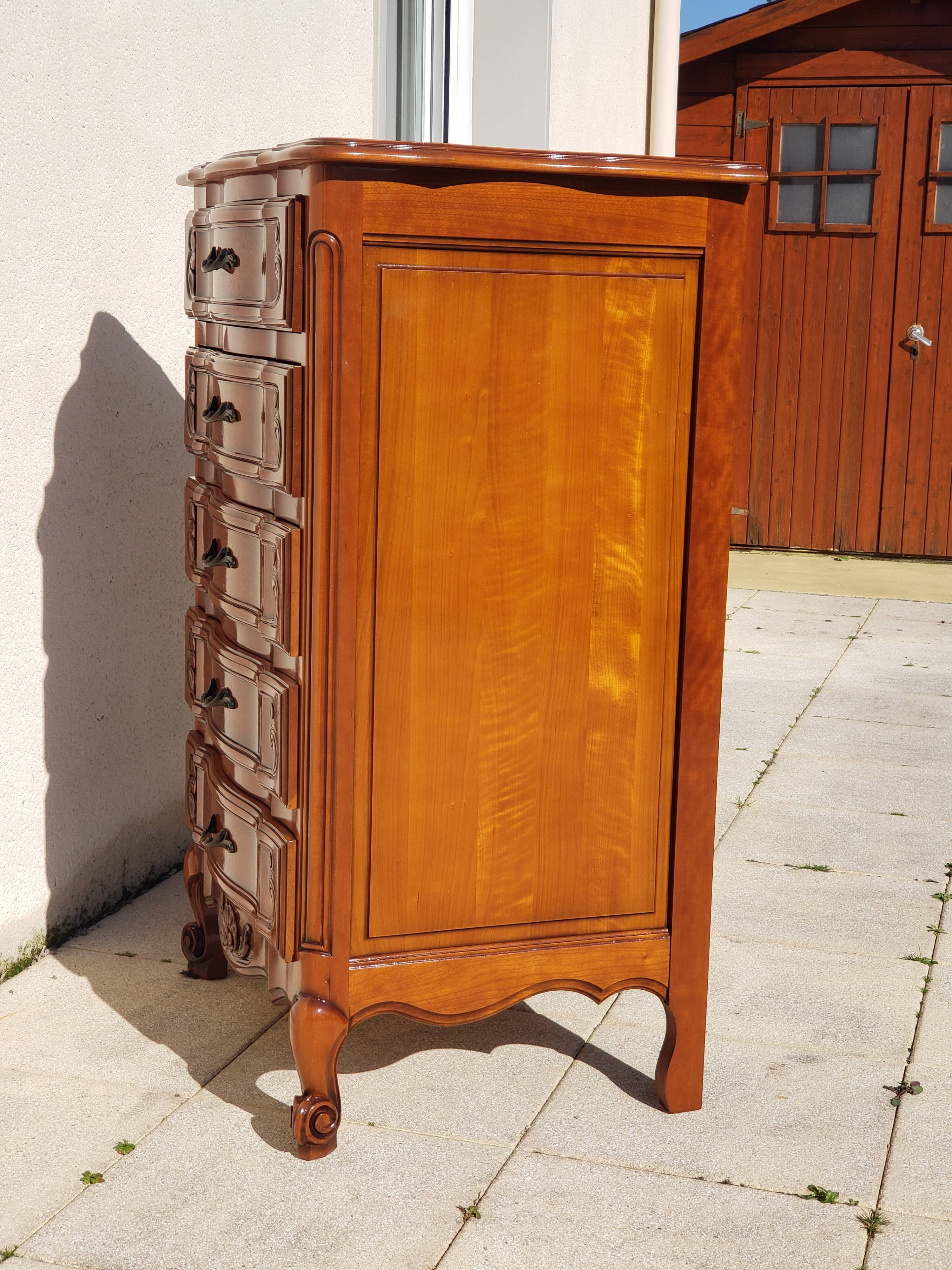 Semainier chiffonnier ancien style Louis XV