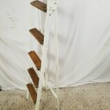 Small stepleau steel and white wood