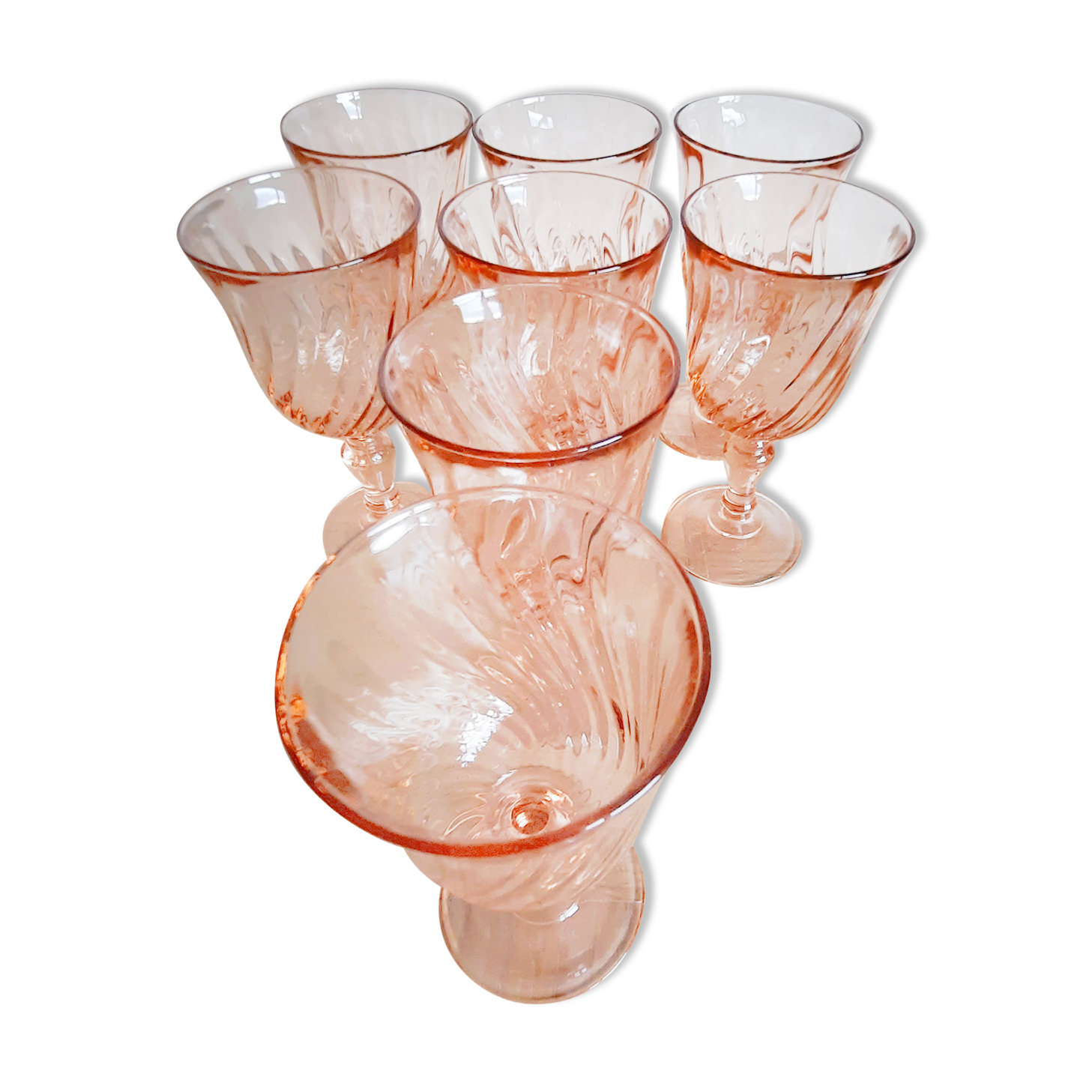Set de 8 verres à pieds modèle « Rosaline » Arcoroc Luminarc