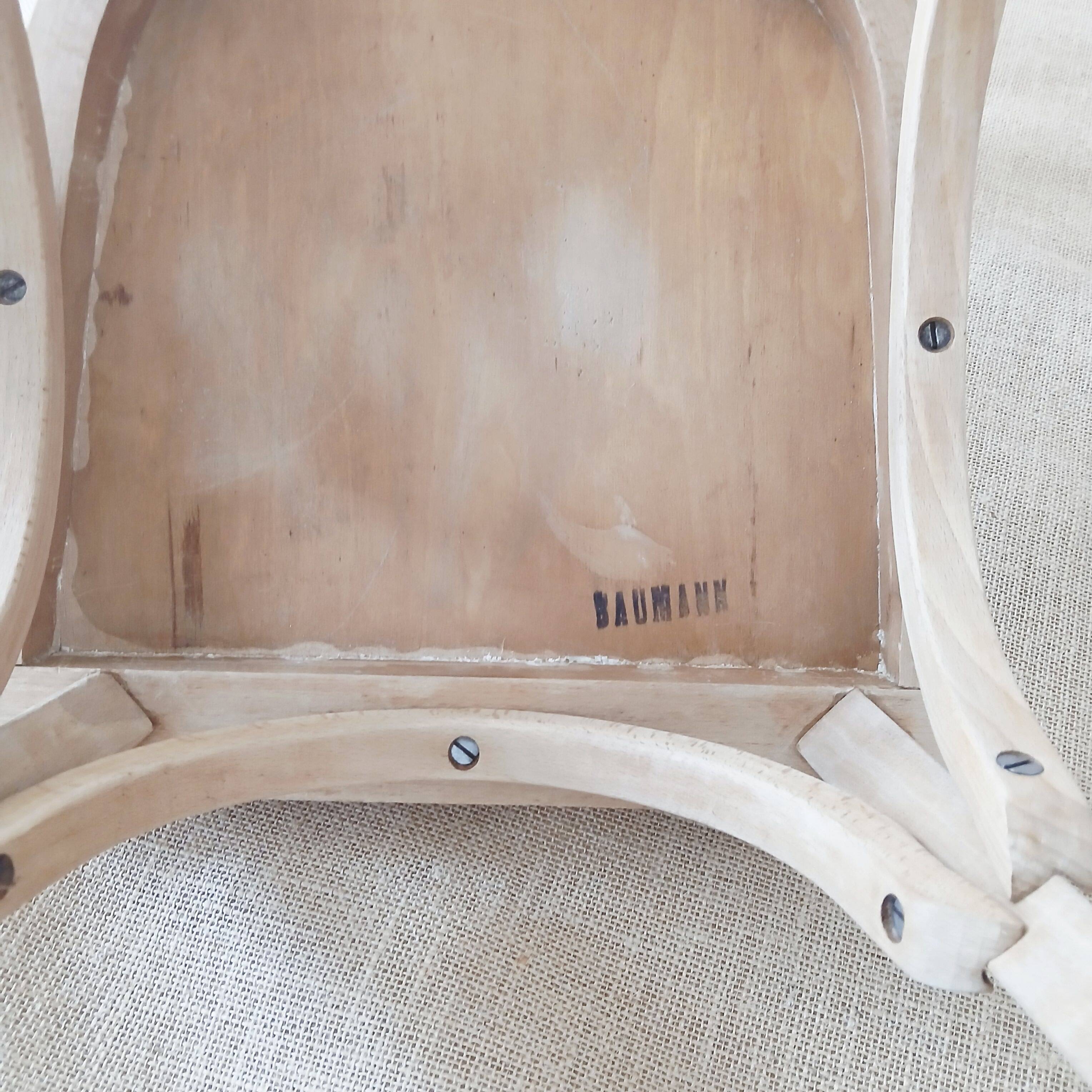 CHILDREN'S DESK AND CHAIR BAUMANN