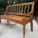 Settle in solid beech