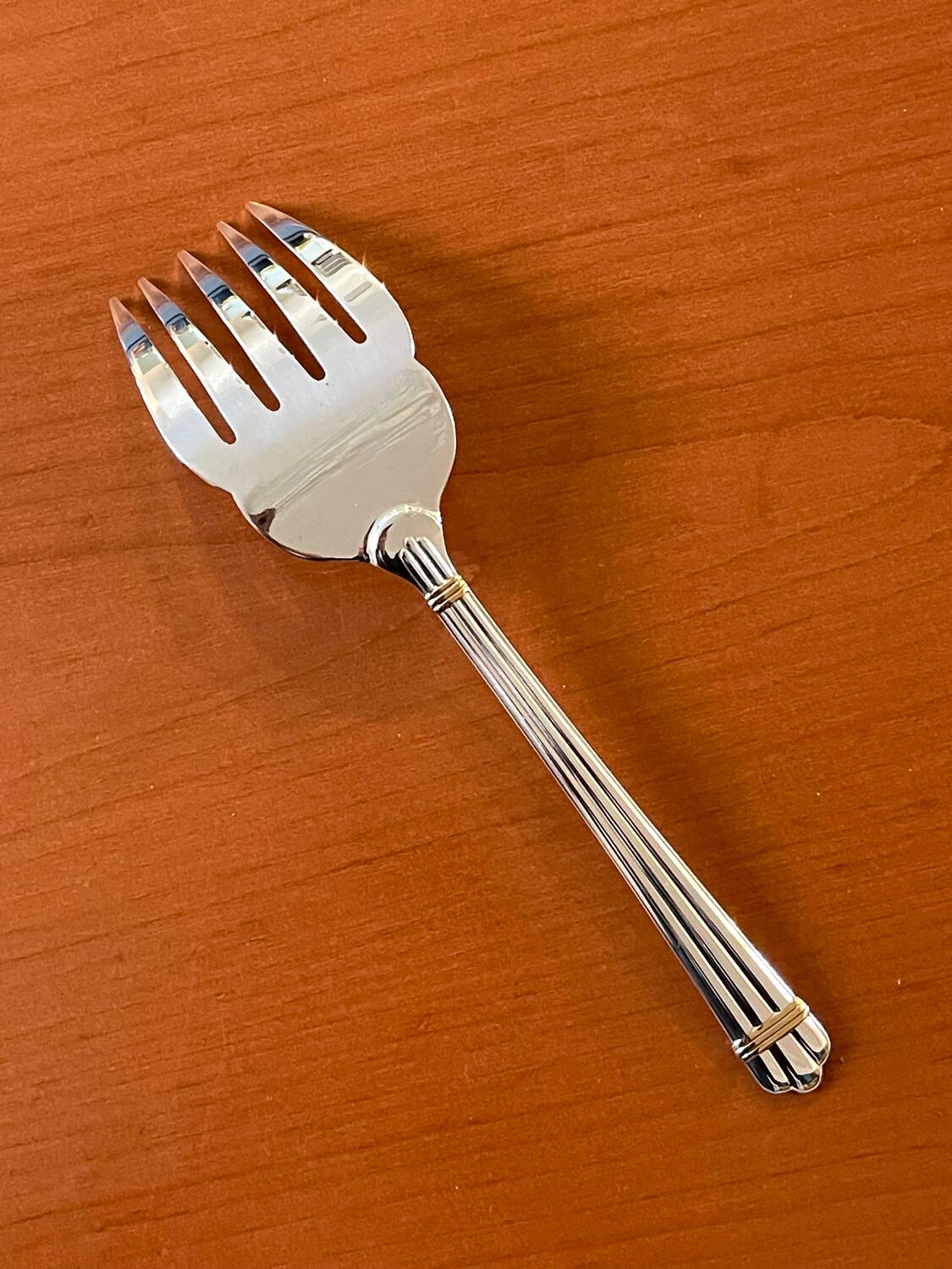 Christofle Aria gold ring serving fork