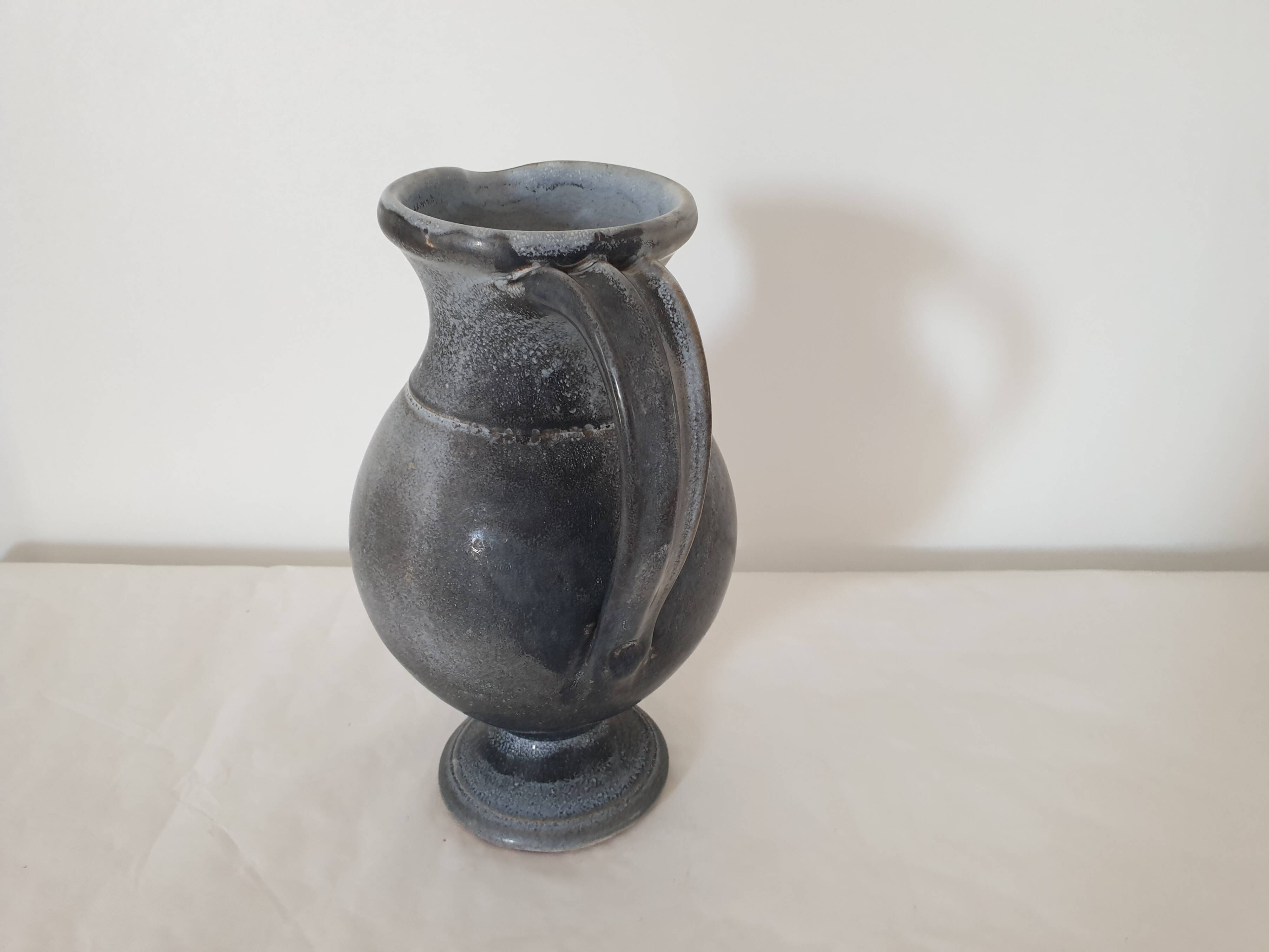 Grey/Black ceramic pitcher signed TL Corti - height 25cm