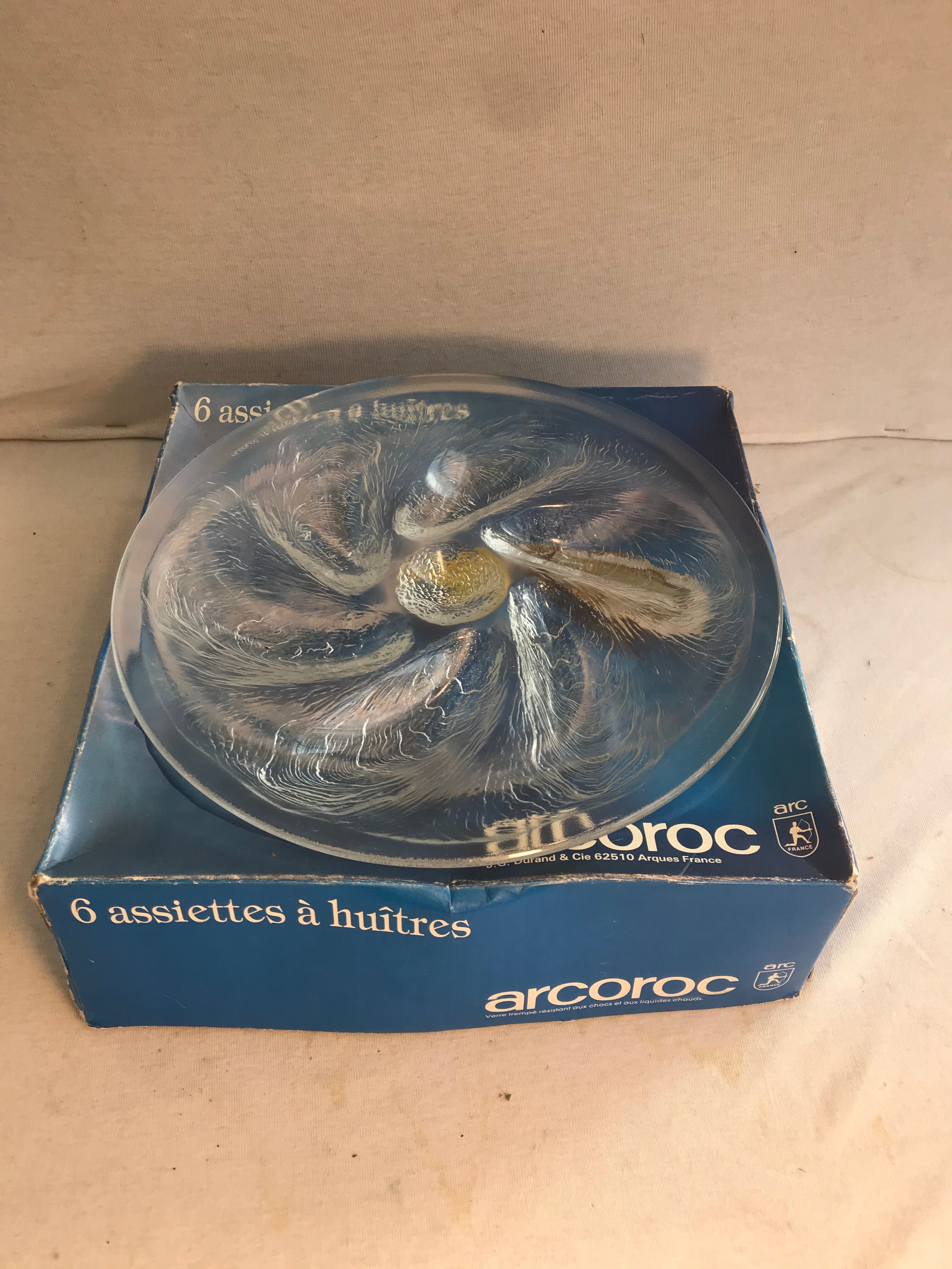 Series 6 old oyster plates Arcoroc moulded glass - vintage box