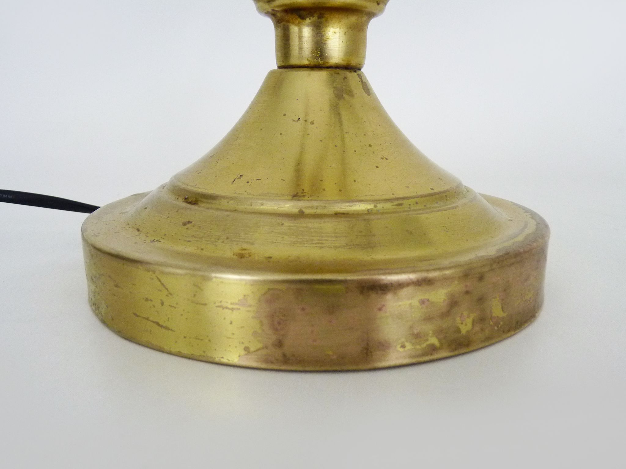 Old articulated piano lamp