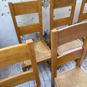 Set of 8 blond oak chairs with straw seats