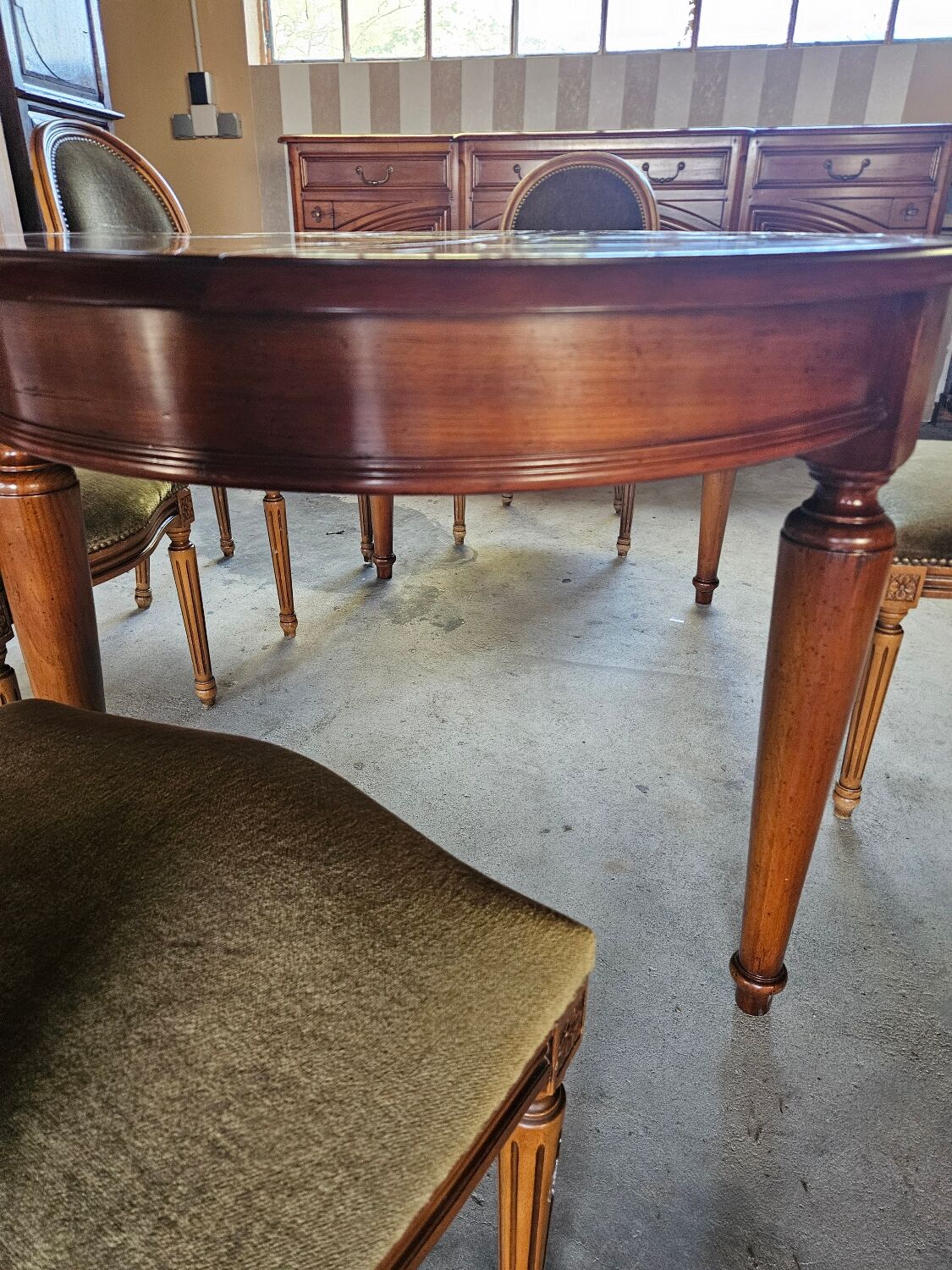 Solid cherry wood dining table with extension – classic style