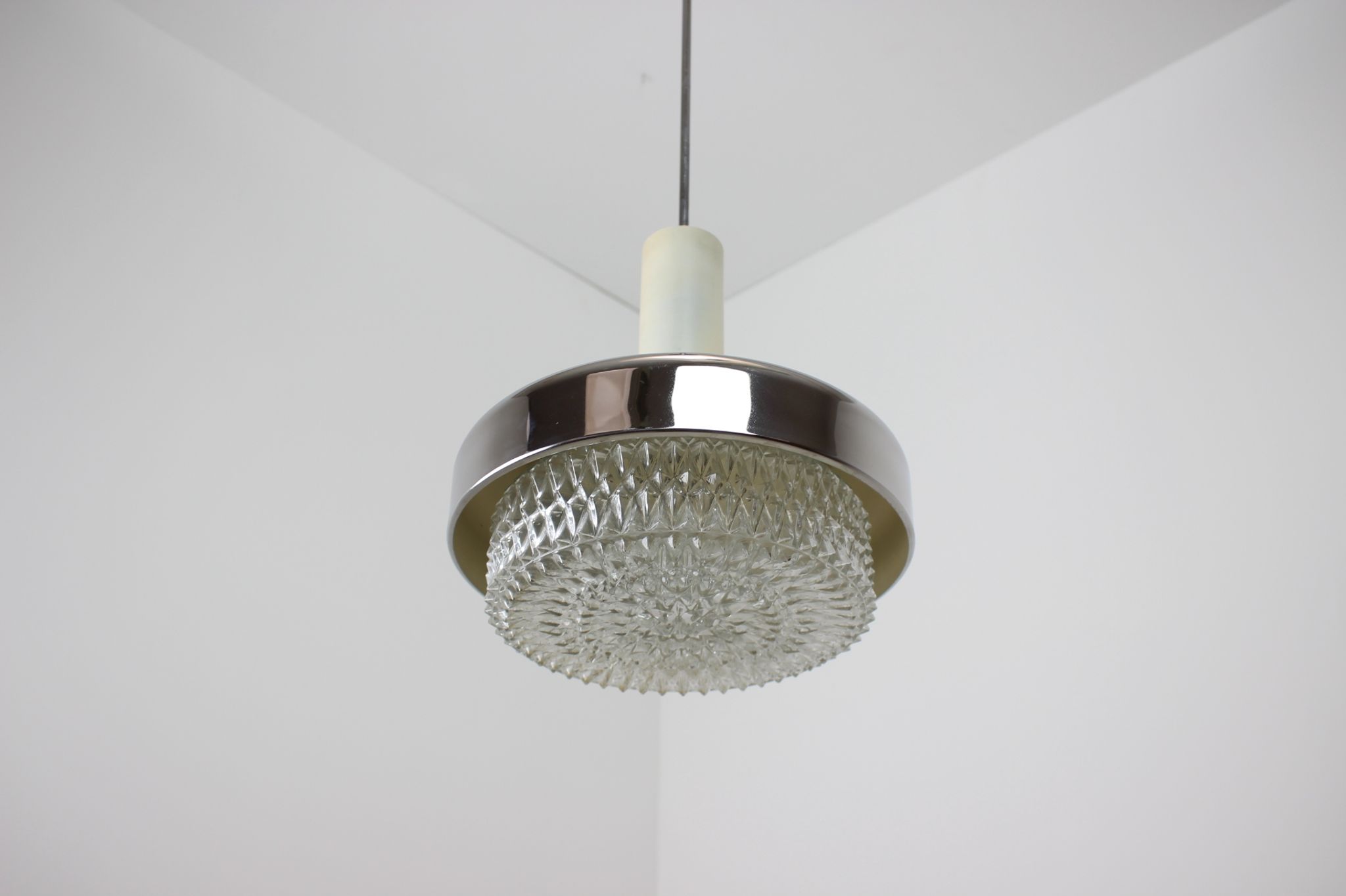 Suspension Napako, années 1970