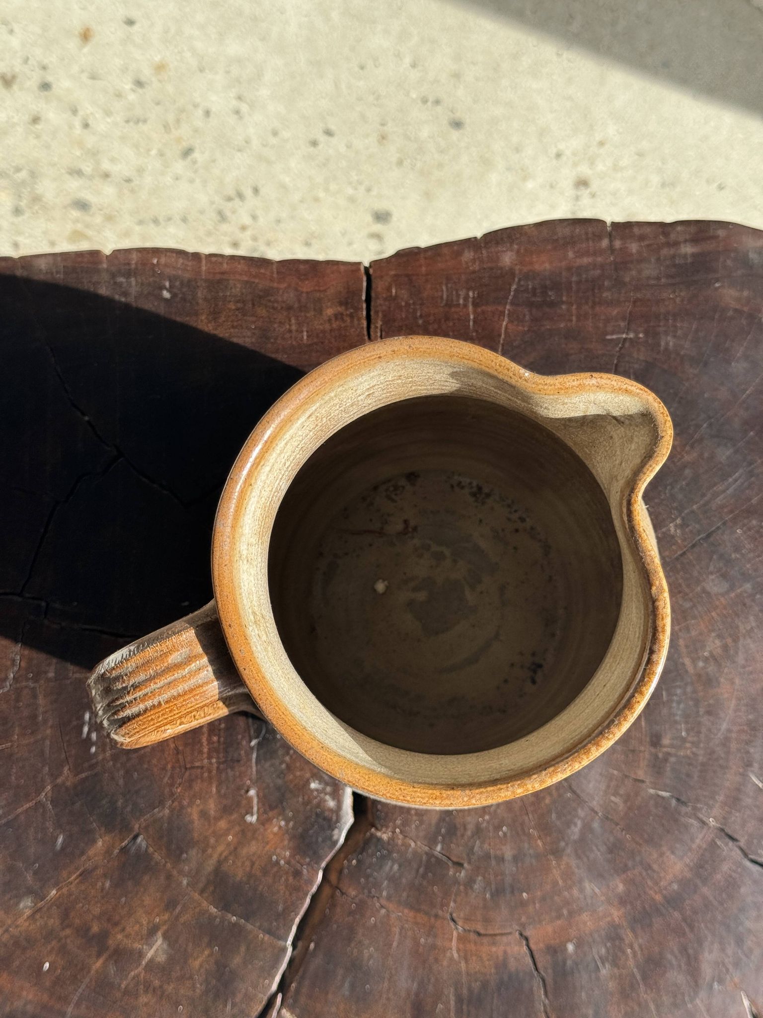 Large stoneware jug marked with pencil underneath H20 D11.