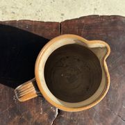 Large stoneware jug marked with pencil underneath H20 D11.