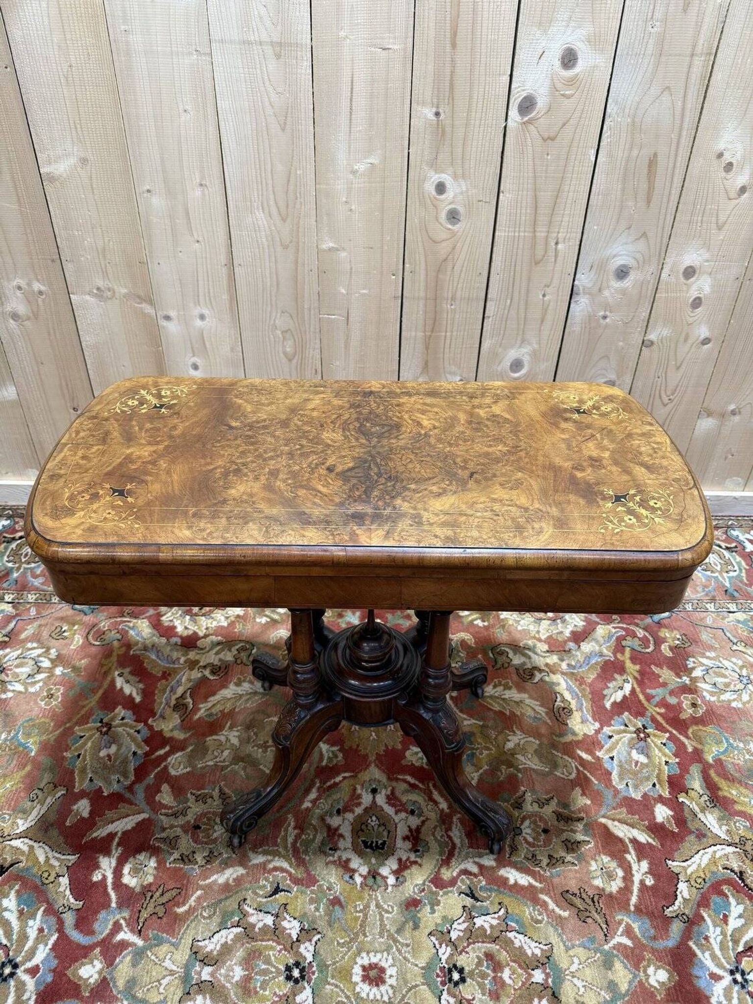 Table à jeux Anglaise - Victorienne en marqueterie