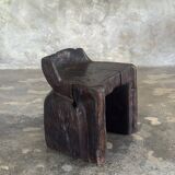 Stool, tabouret or low Japanese-style armchair in brutalist monoxyle radica.