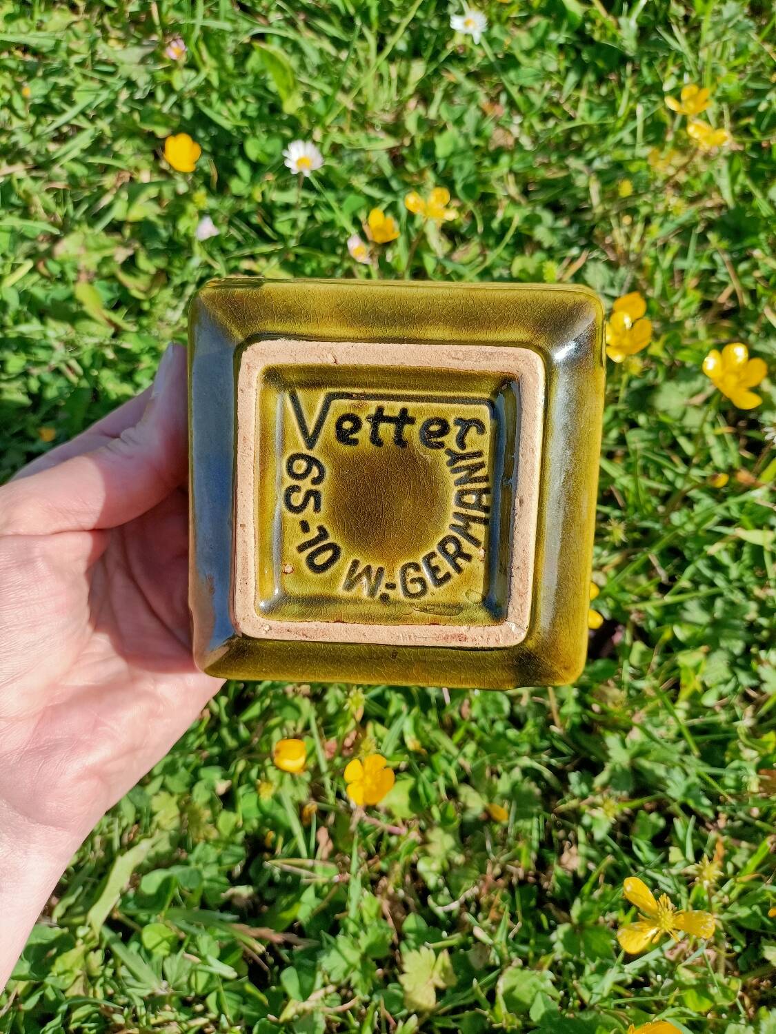 Retro ceramic flowerpot