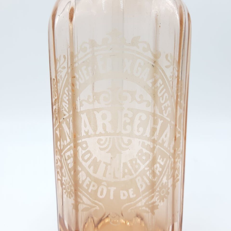 Old pink siphon J.Maréchal