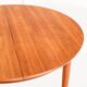Table ronde/ovale de style scandinave av rallonge. Bois de teck. France, 60