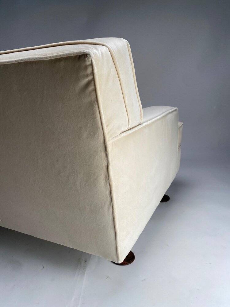 Paire de fauteuils carrés en velours blanc avec pieds en teck attribuées à Marco Zanuso pour Arflex, Italie, 1962