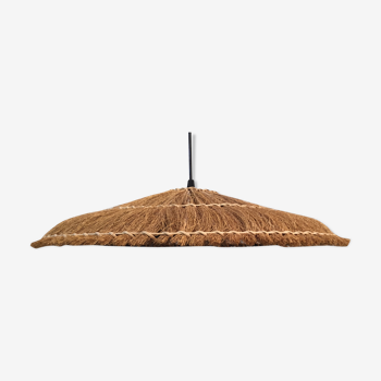 Hanging lamp of straw and wicker