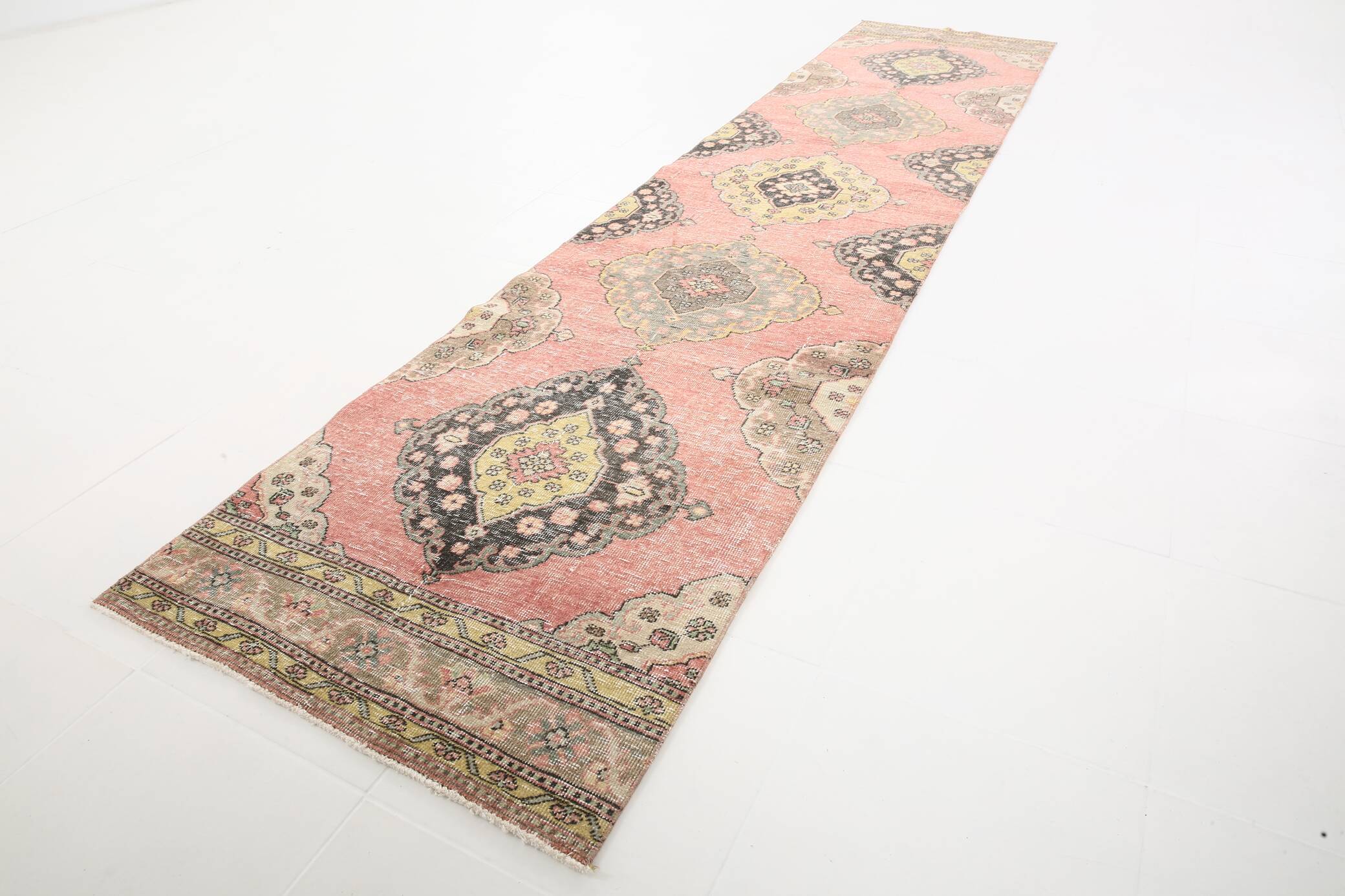 3x12 Soft Pastel Pink Turkish Runner Rug, 85x383Cm SK 5659