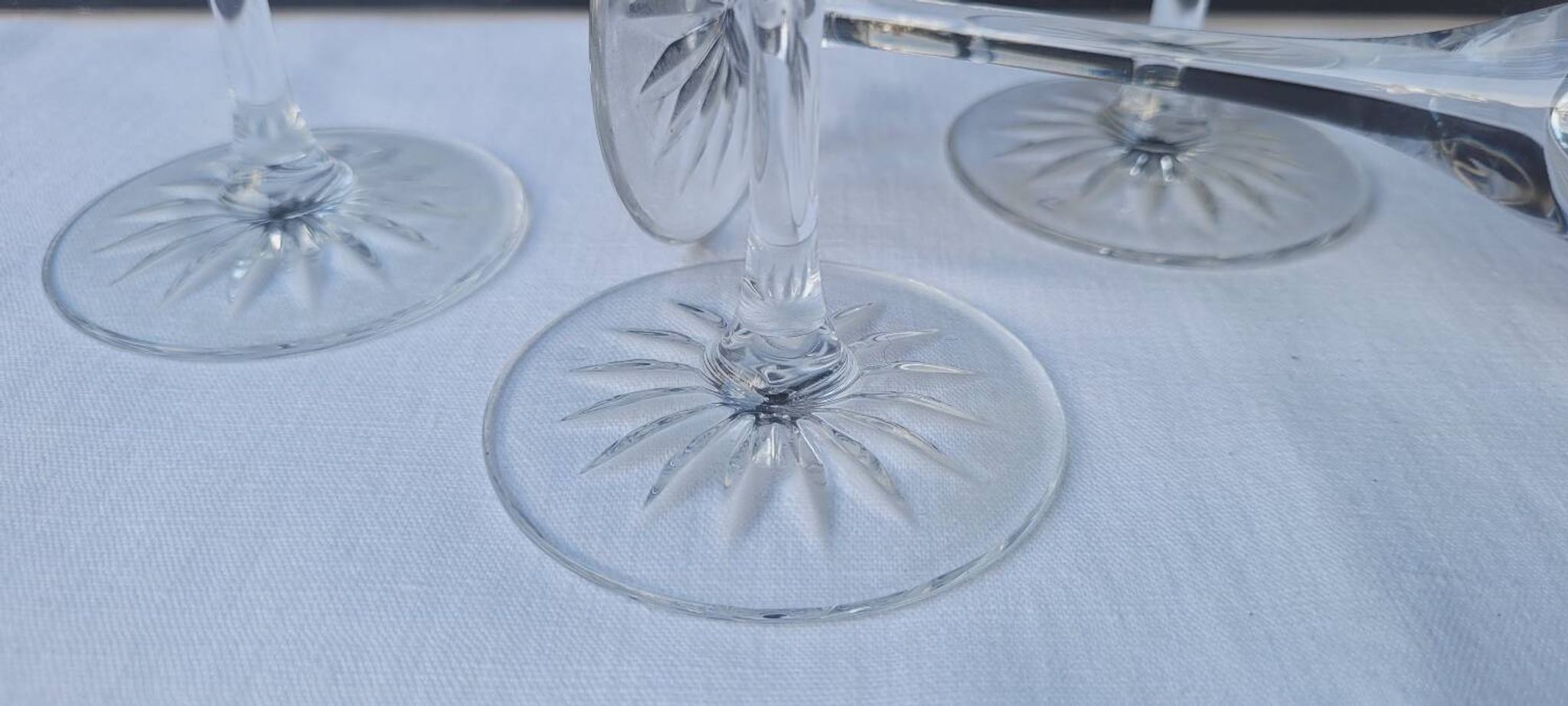 Set of 4 crystal flutes
