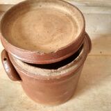 Brown enamelled stoneware pot and lid