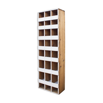 Locker cabinet