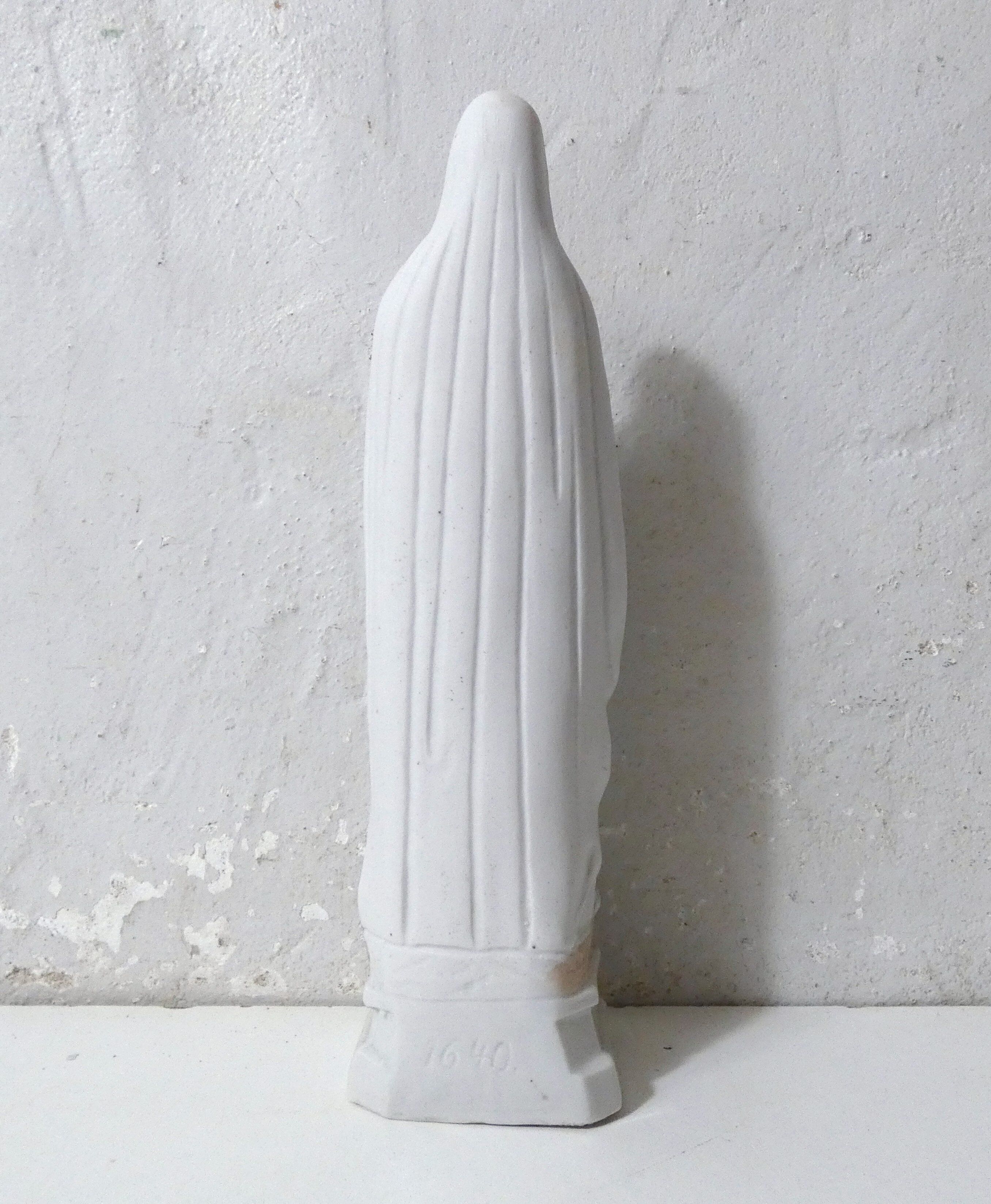 Old Virgin Mary statue in biscuit 25.5 cm