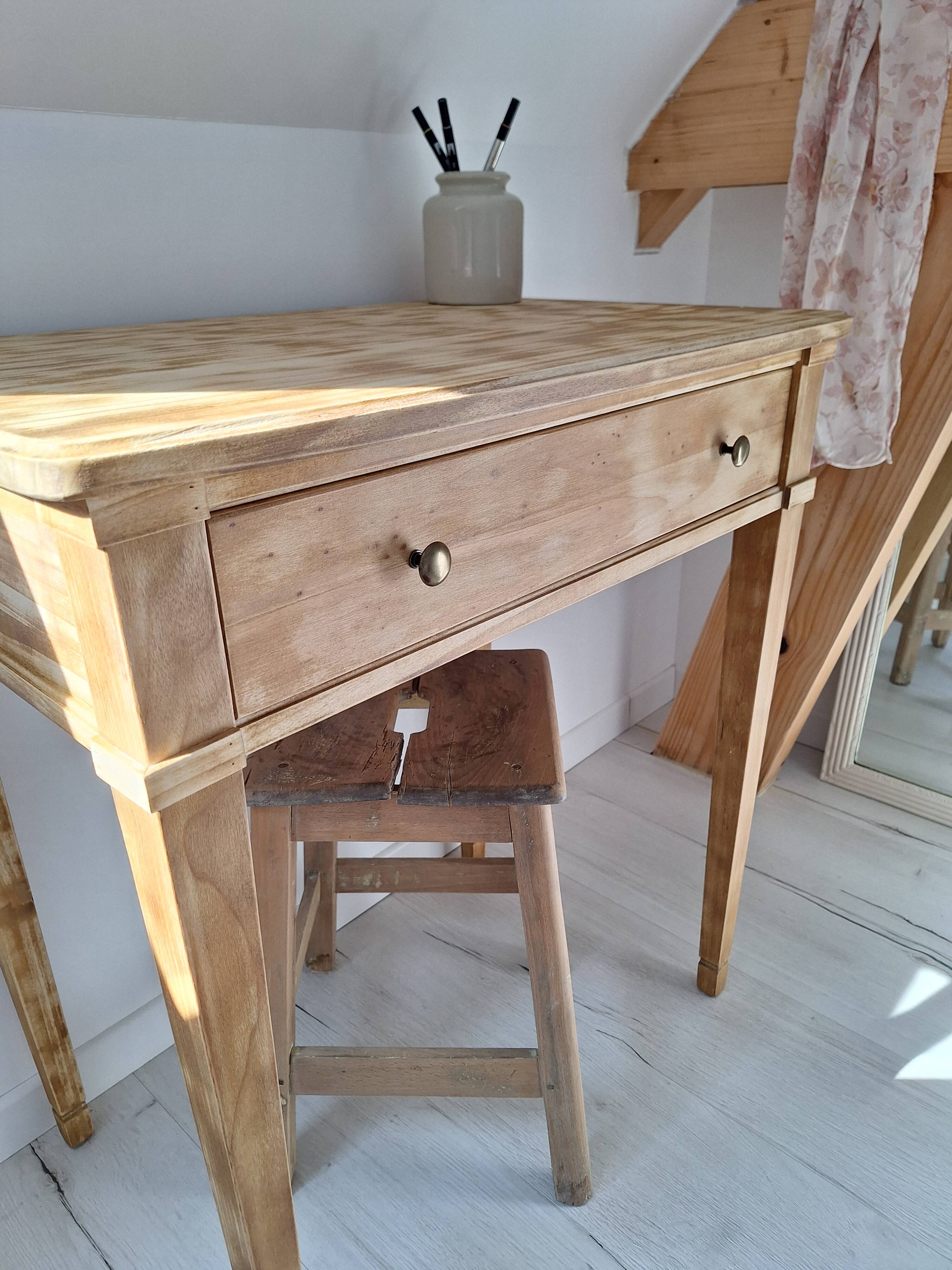 Bureau / Table d'appoint / Console en bois massif de style Louis-Philippe