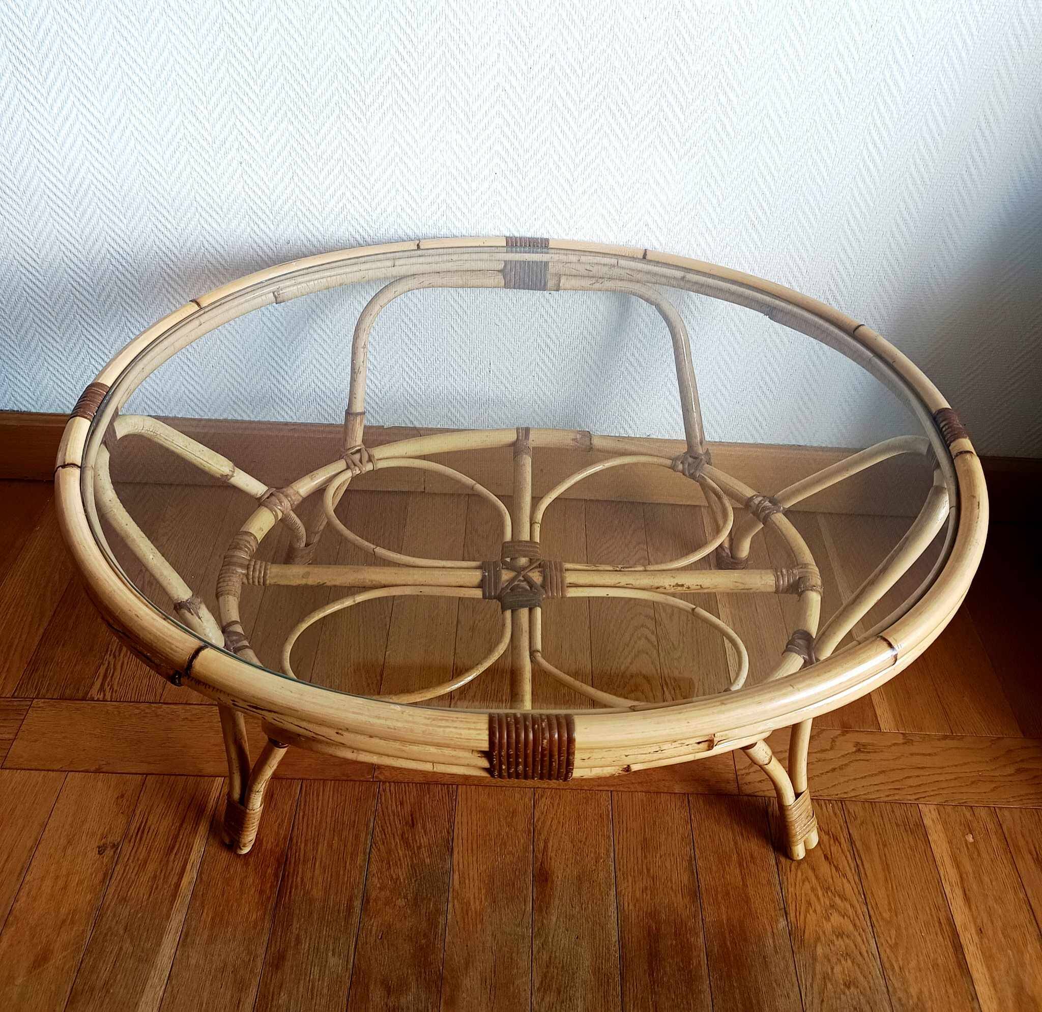 Table basse en rotin vintage 1970