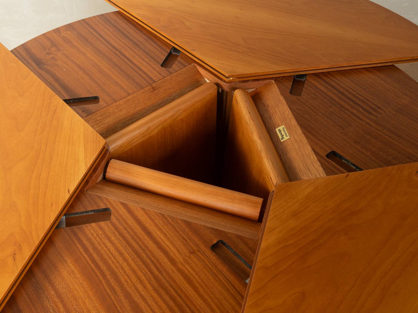 Unique dining table, Skovby