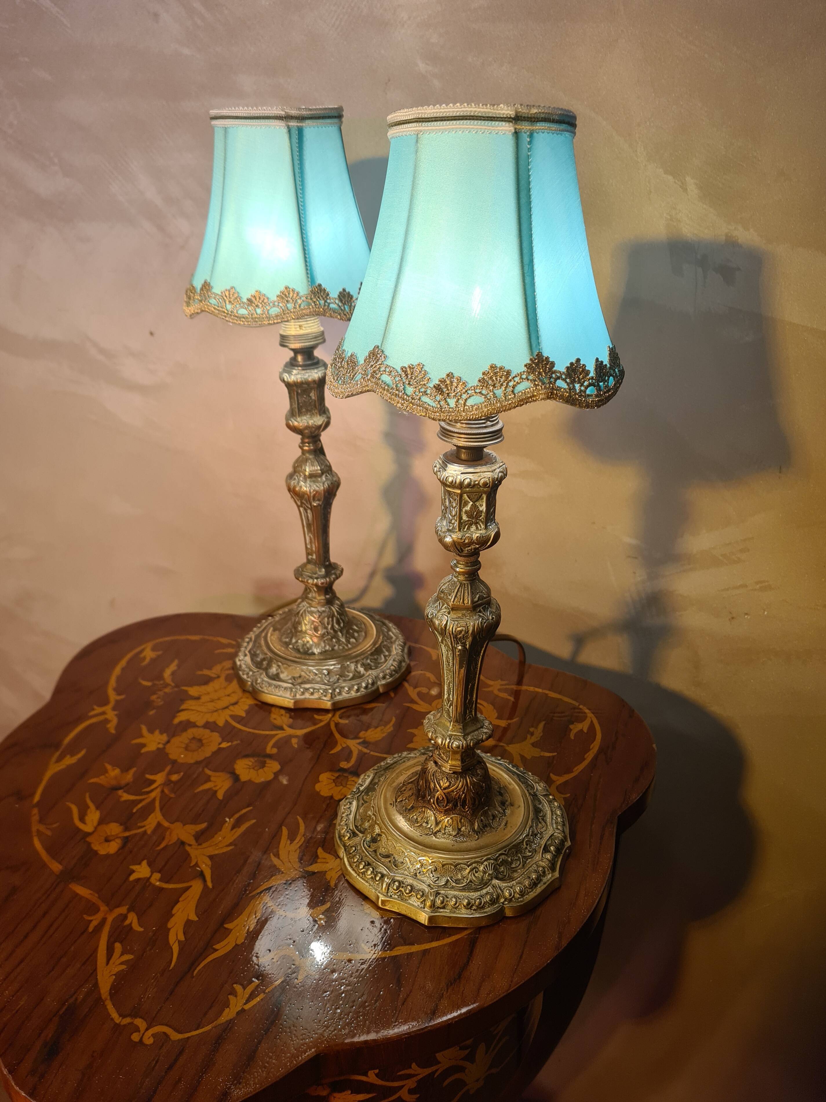 pair of chiselled bronze bedside lamps from 1900, silk shade and trim style