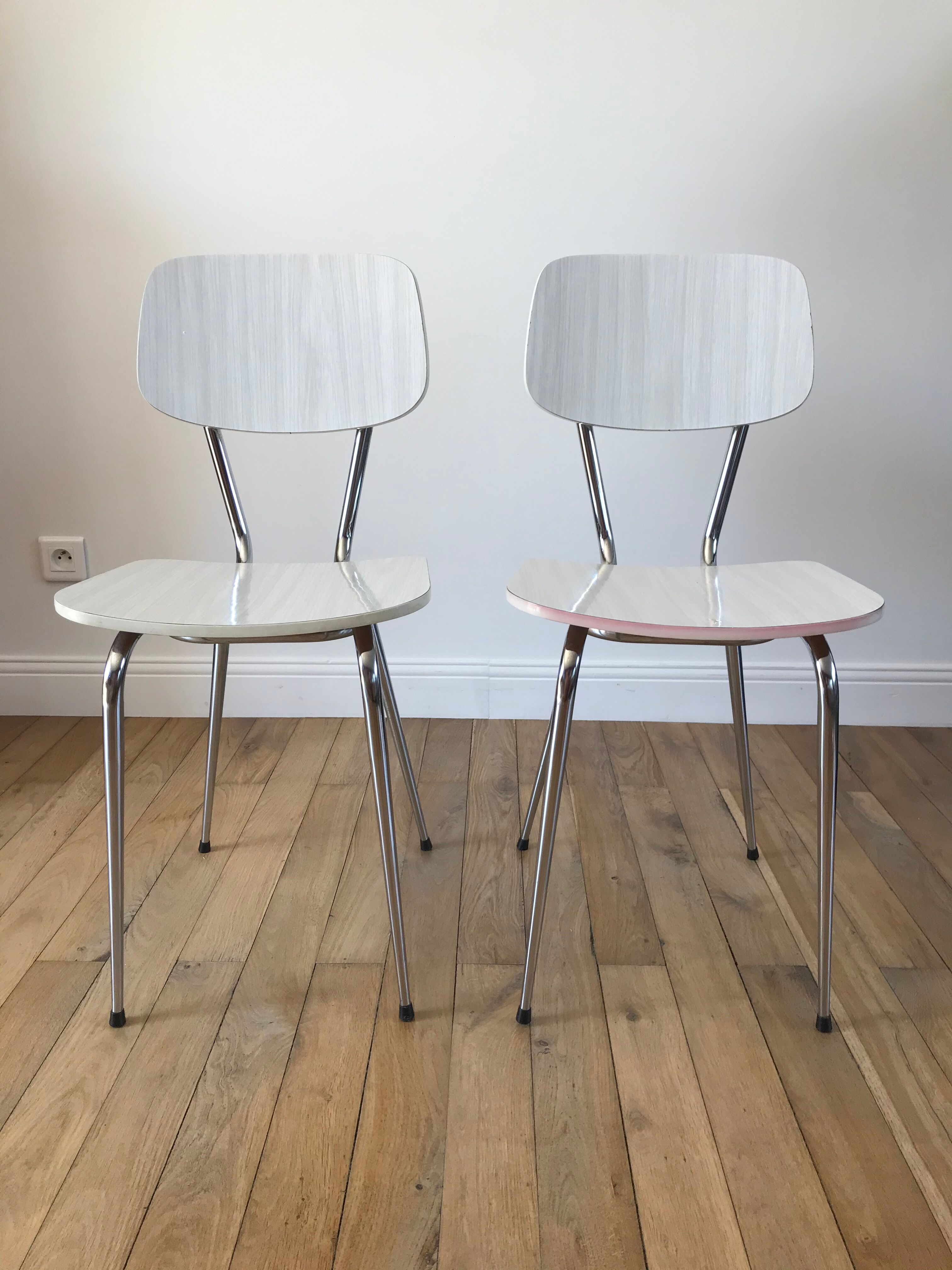 Pair of white Formica chairs 70s