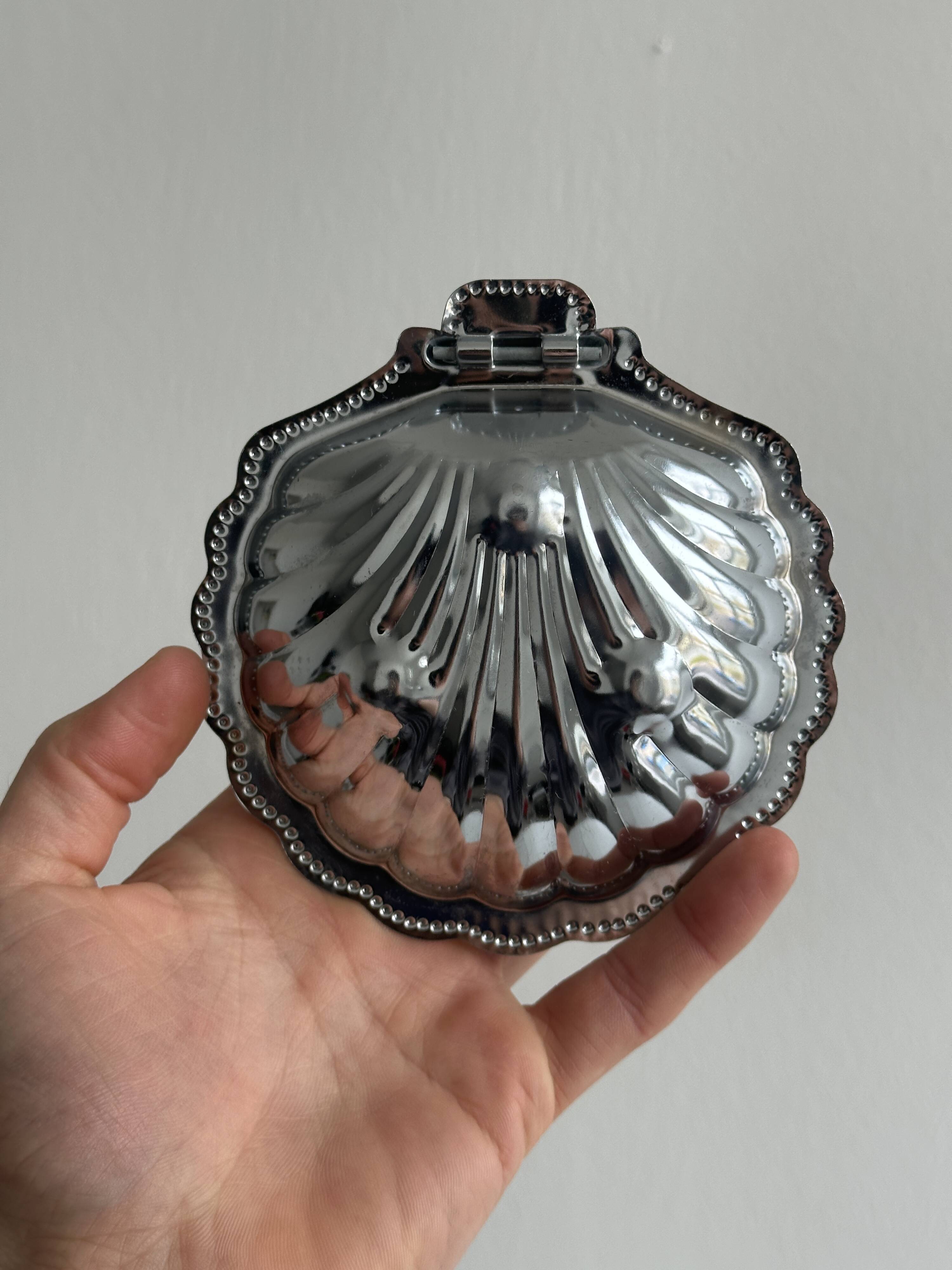 Antique shell butter dish in silver metal and blue glass