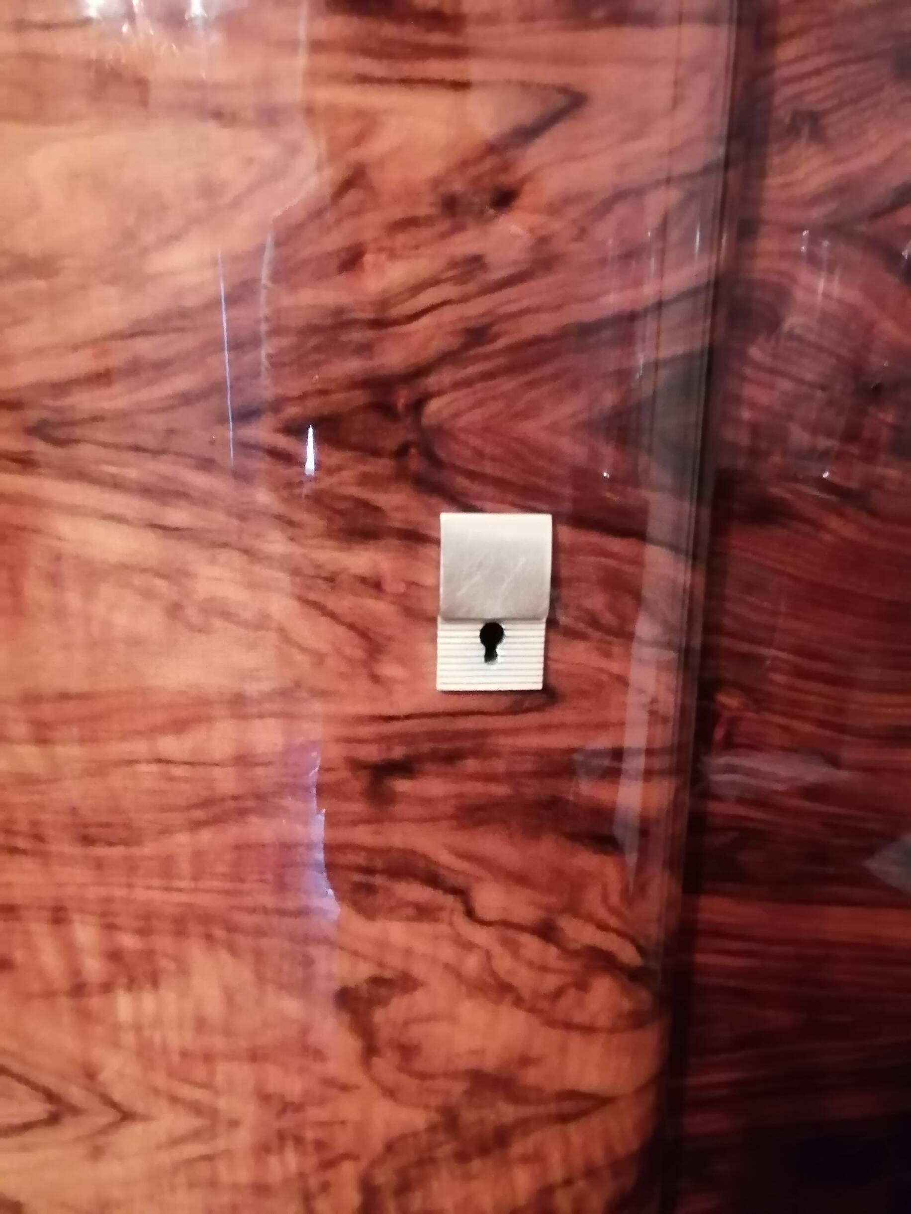 Armoire et Table de Chevet en Bois Laqué vintage - Ateliers Jacquelin