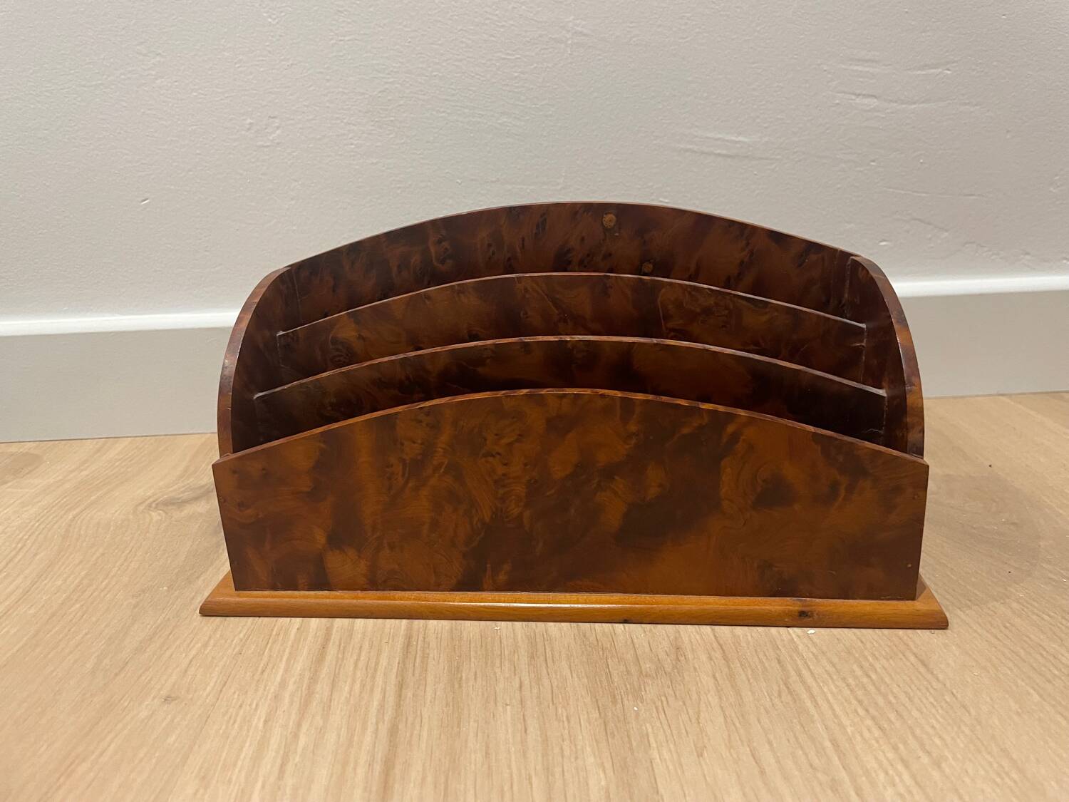 Mail sorter in elm burl.