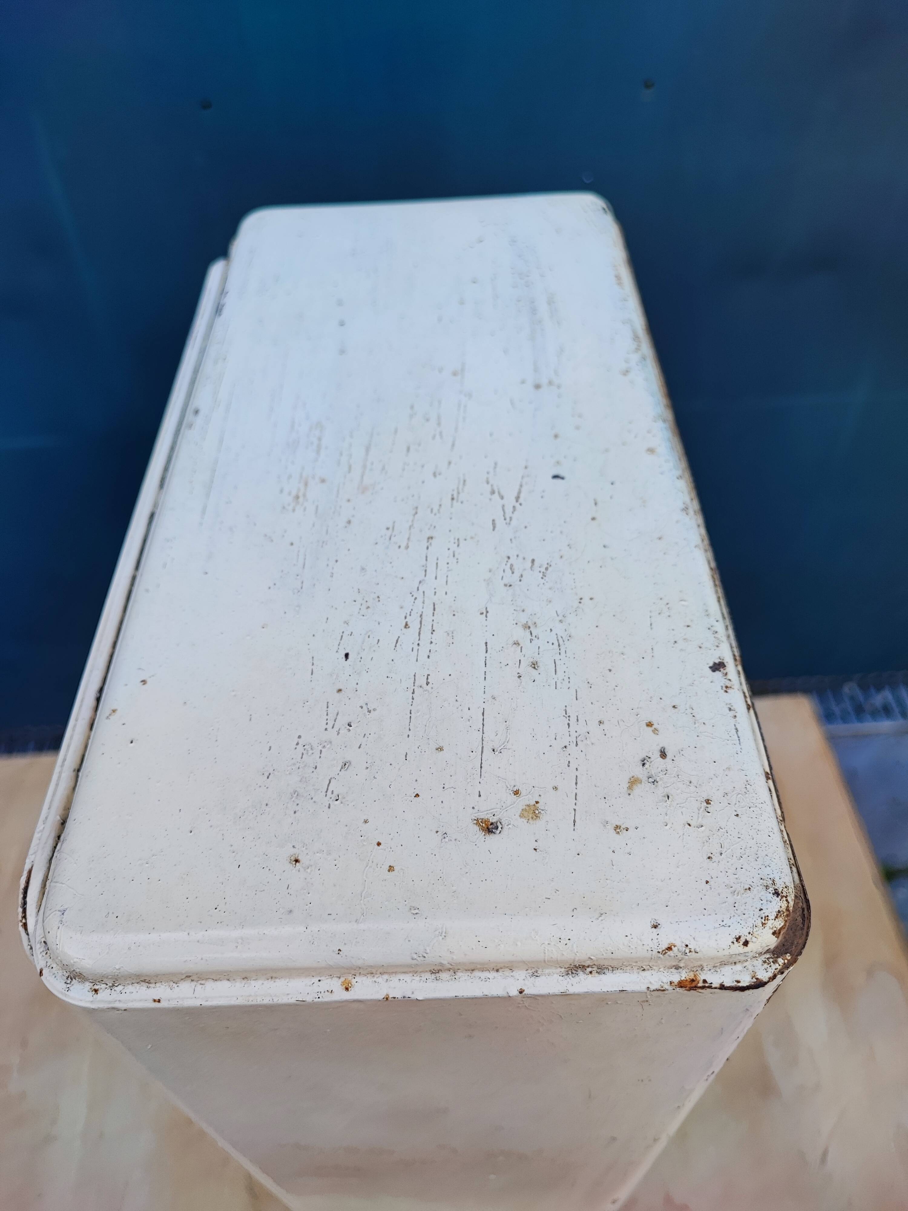 Metal medicine cabinet mirror