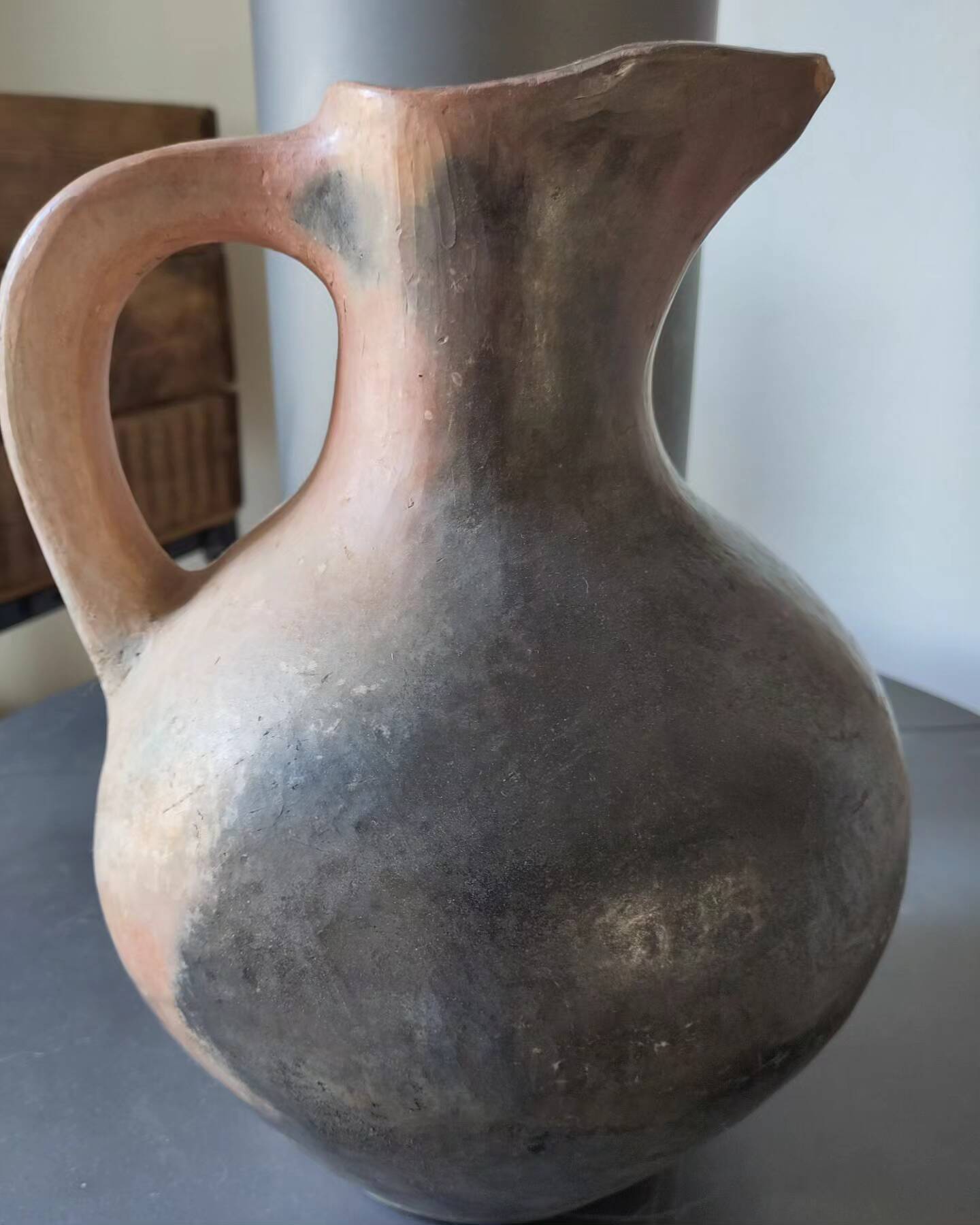 Terracotta jug from El Raouached (Tunisia)