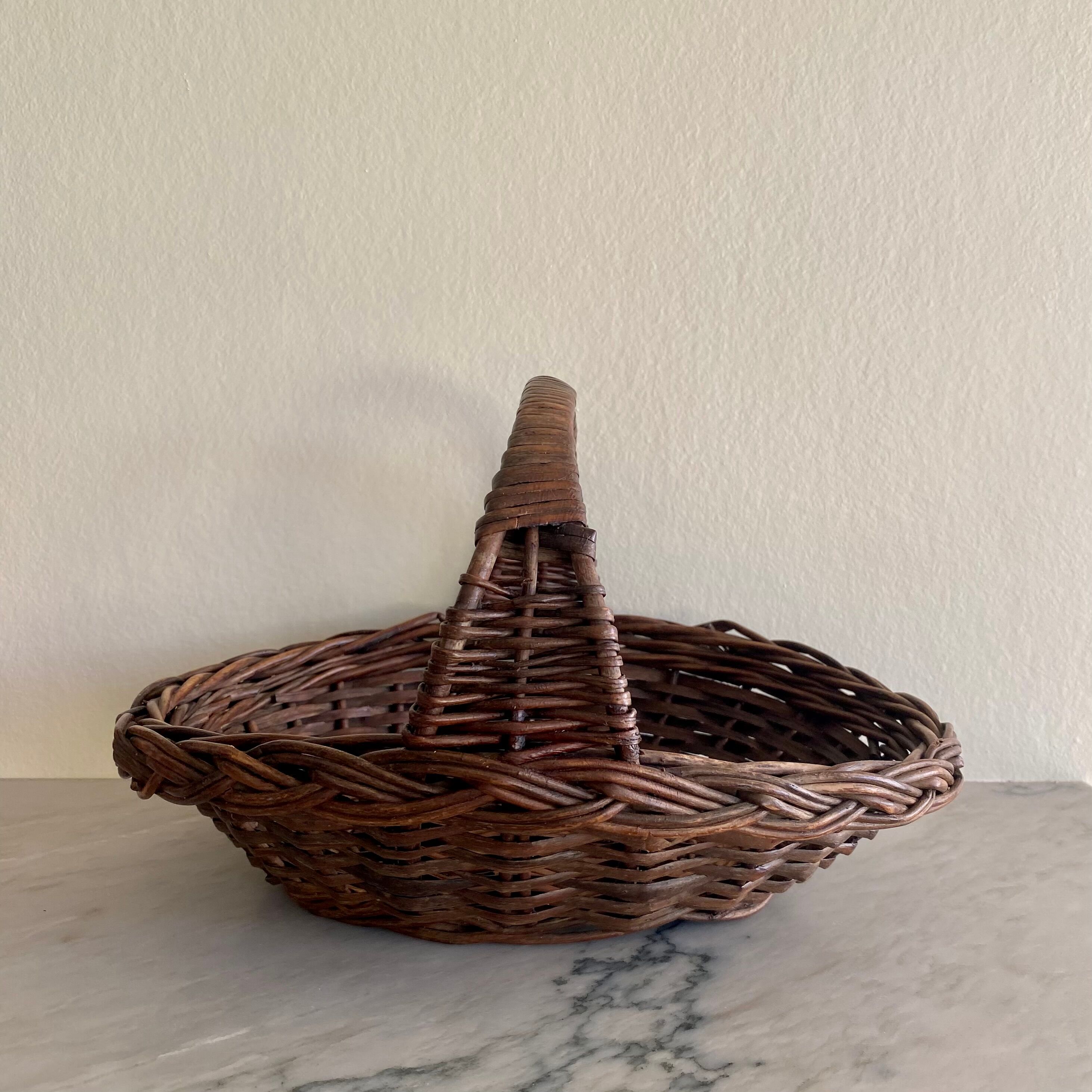 Wicker basket