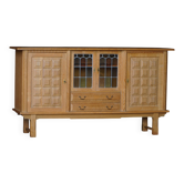 Buffet danois en chêne avec portes en verre au plomb, Henning Kjærnulf, Danemark, années 1960