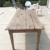 Farm table