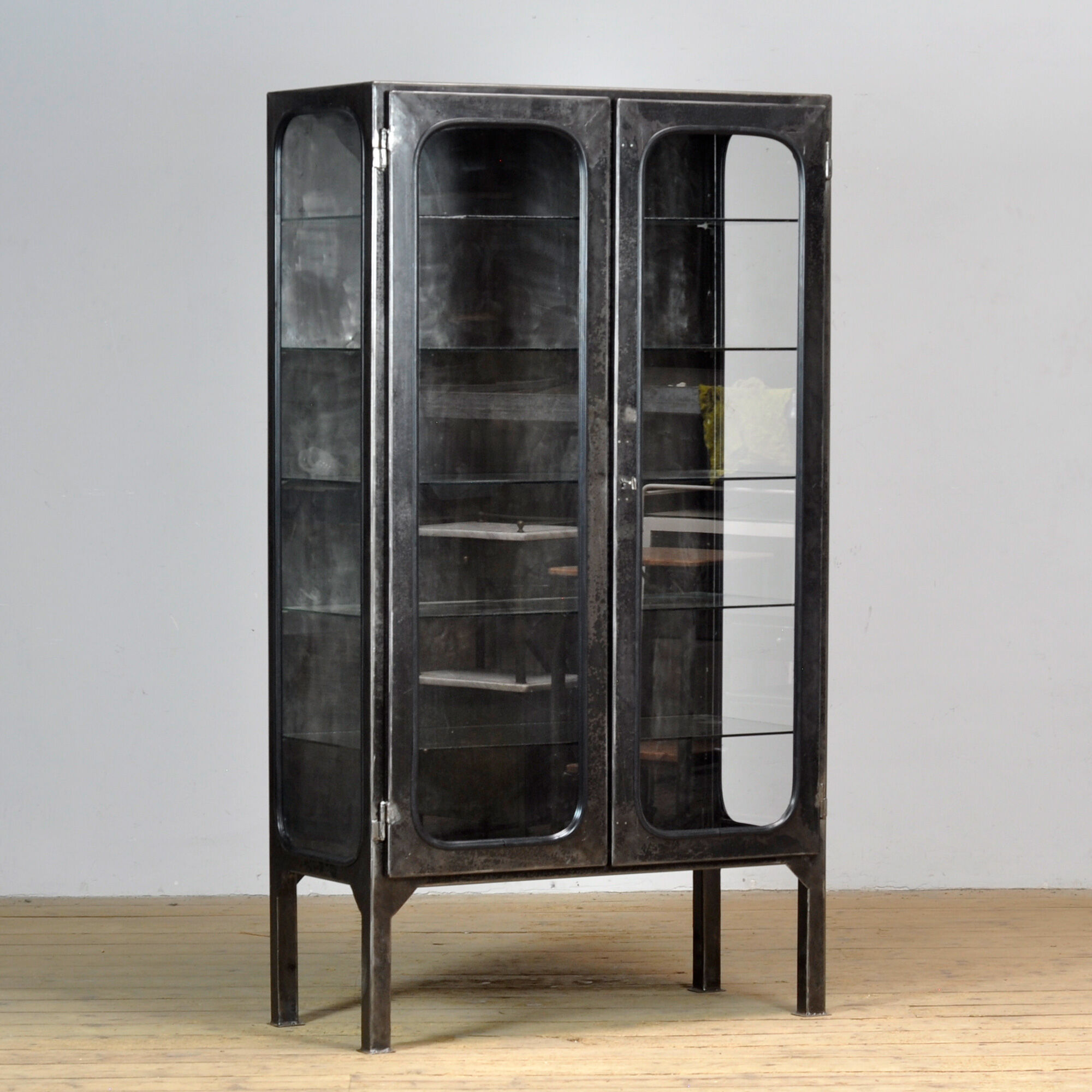 Vintage medical cabinet, 1970s