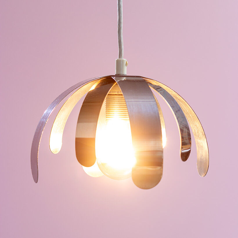 Plafonnier moderniste chromé vers 1970 France