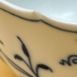 2 meissen tea cups