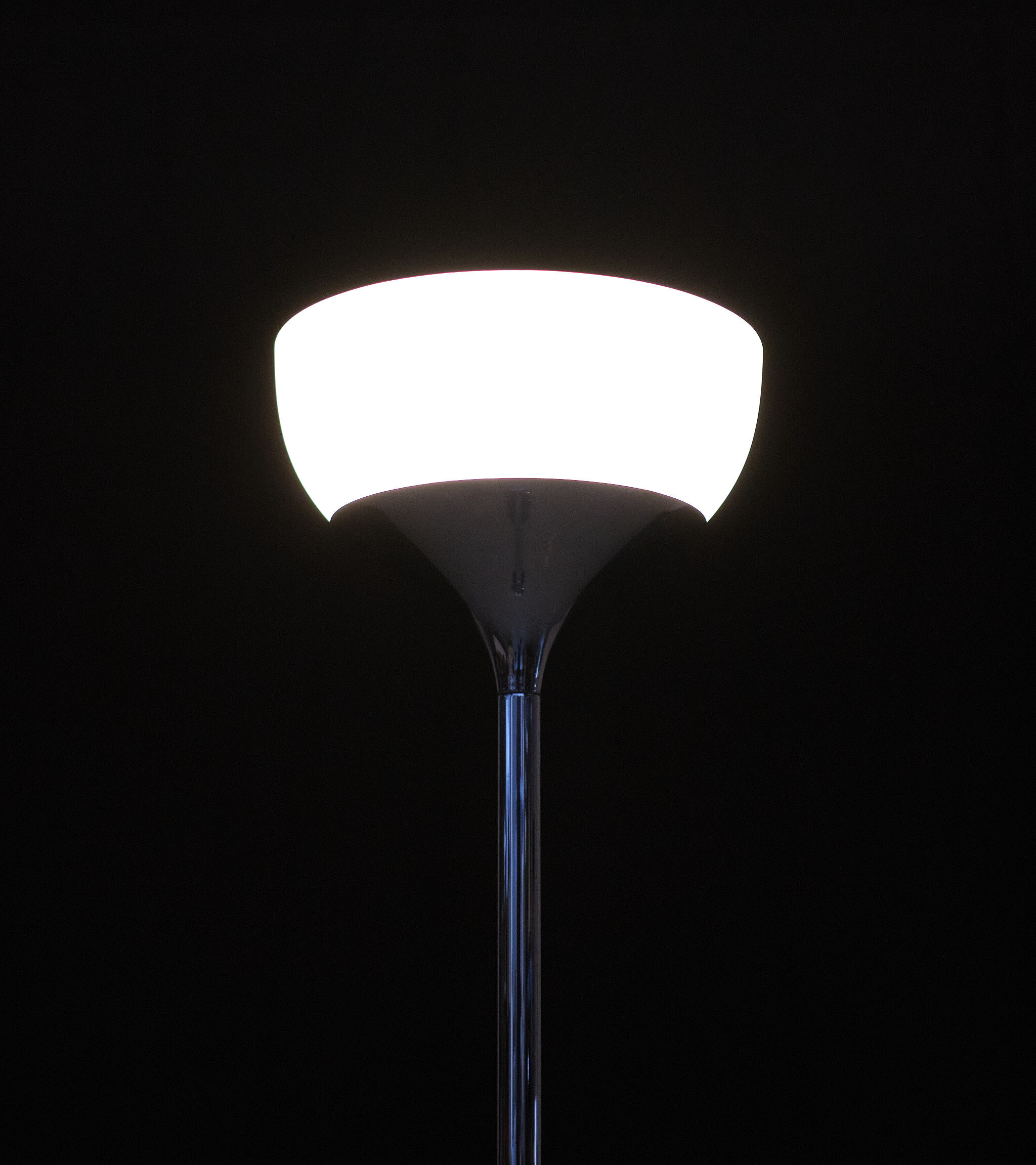 Guzzini Space Ace Floor Lamp, 1970s, Italy