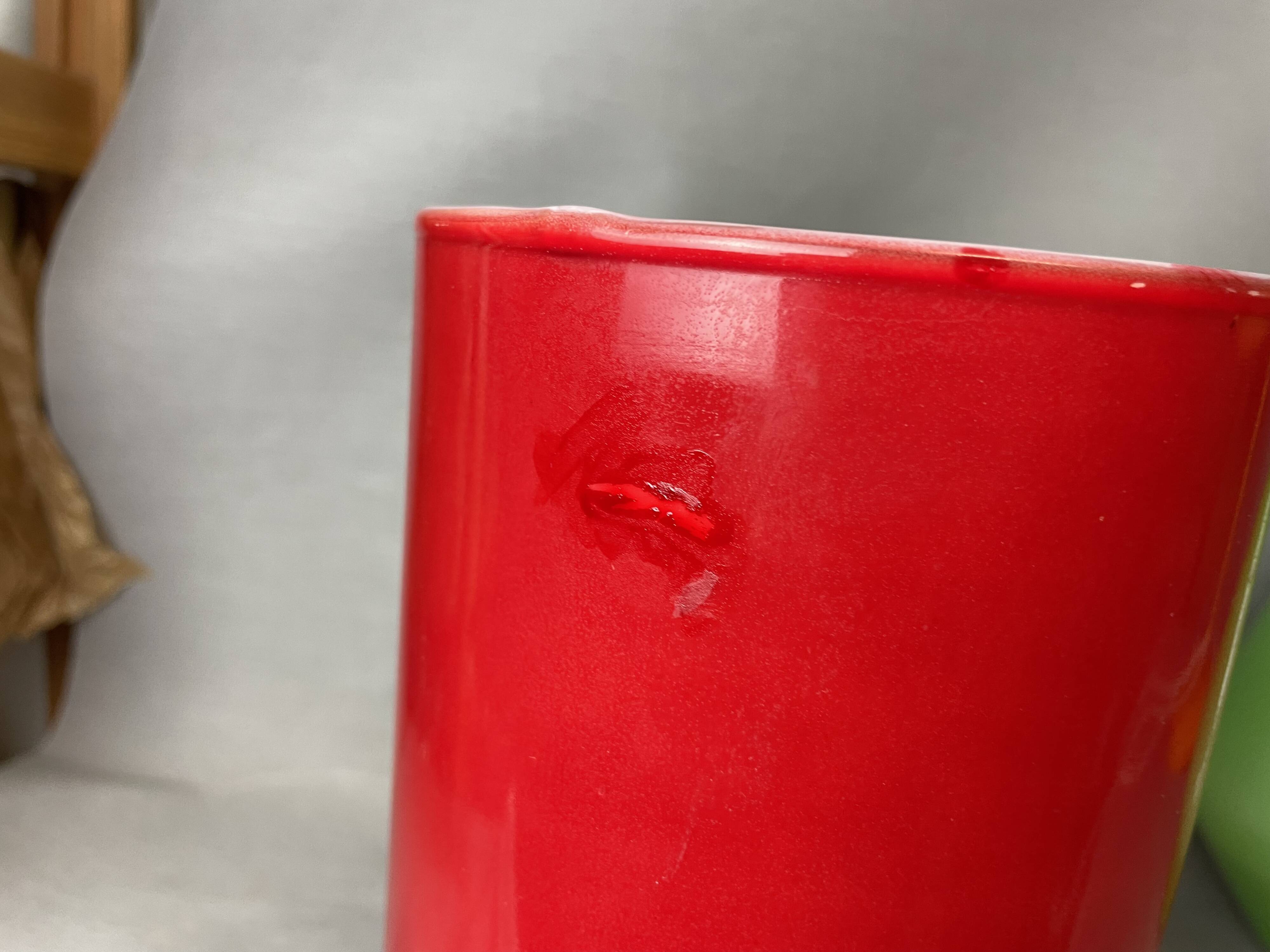 Pair glass table lamps red and green