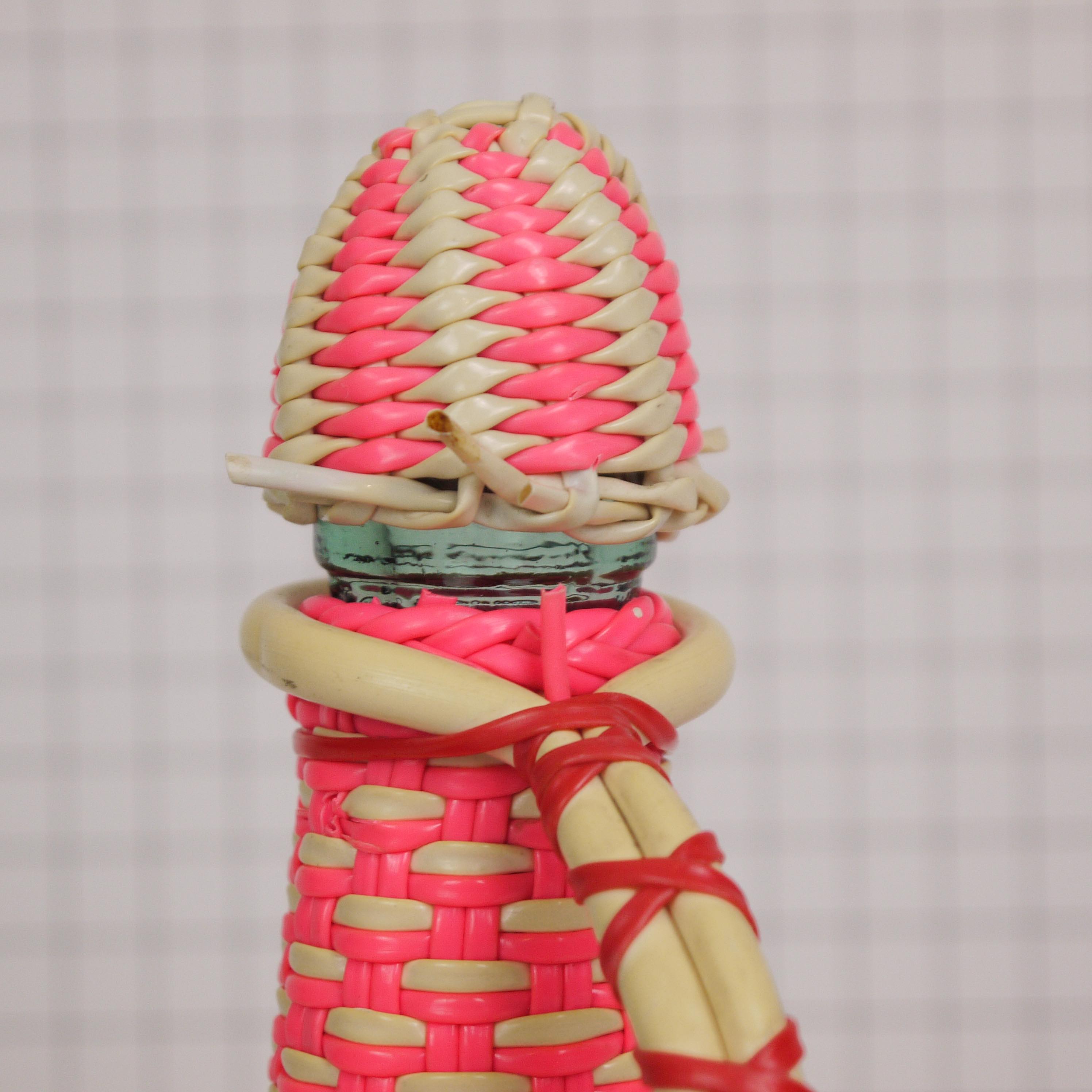 Scoubidou pink and blue bottle