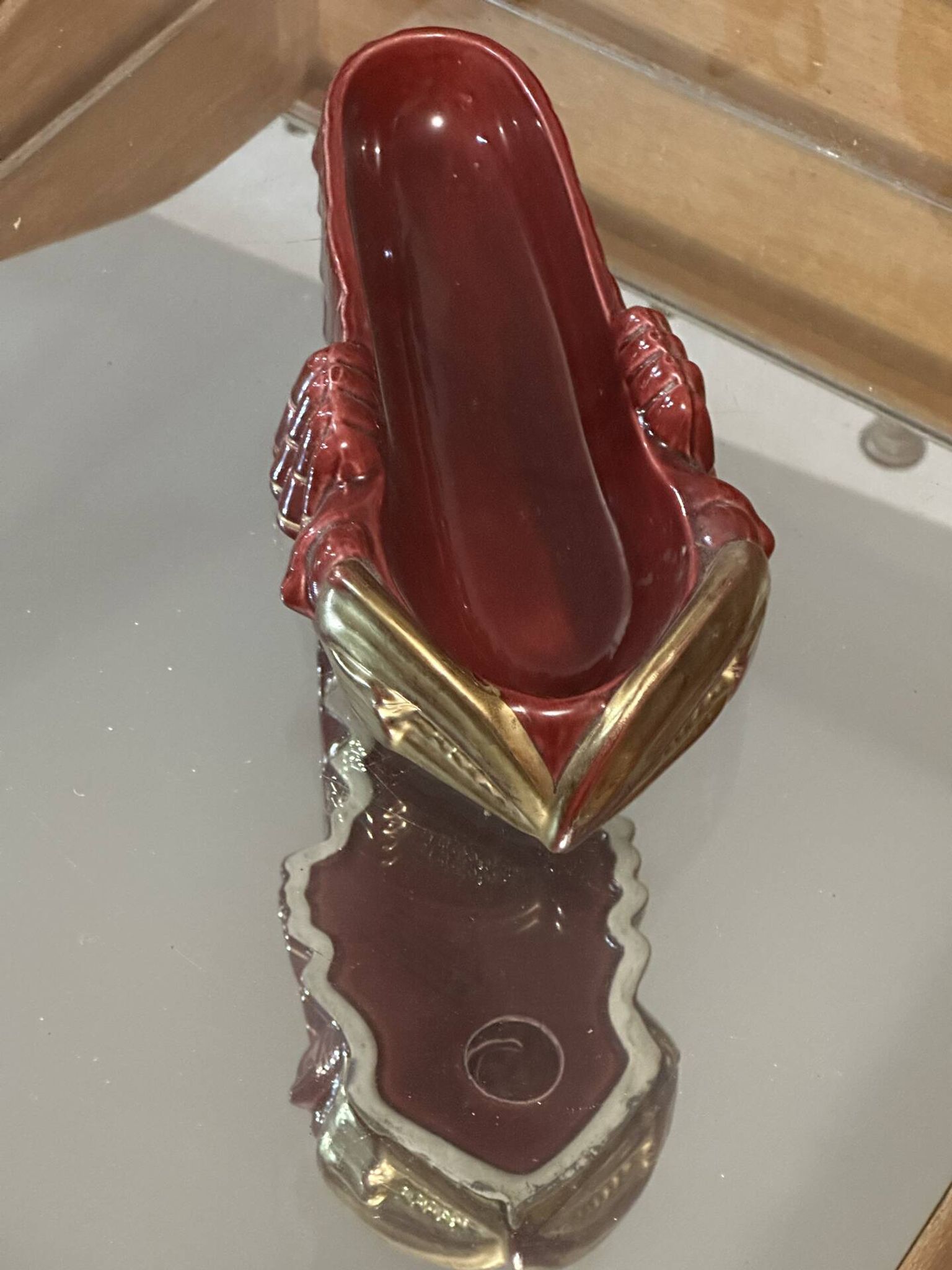 Pocket tray Michel Caugant, ruby-red ceramic and gilding - Vintage