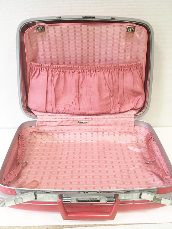 Vintage Samsonite suitcase