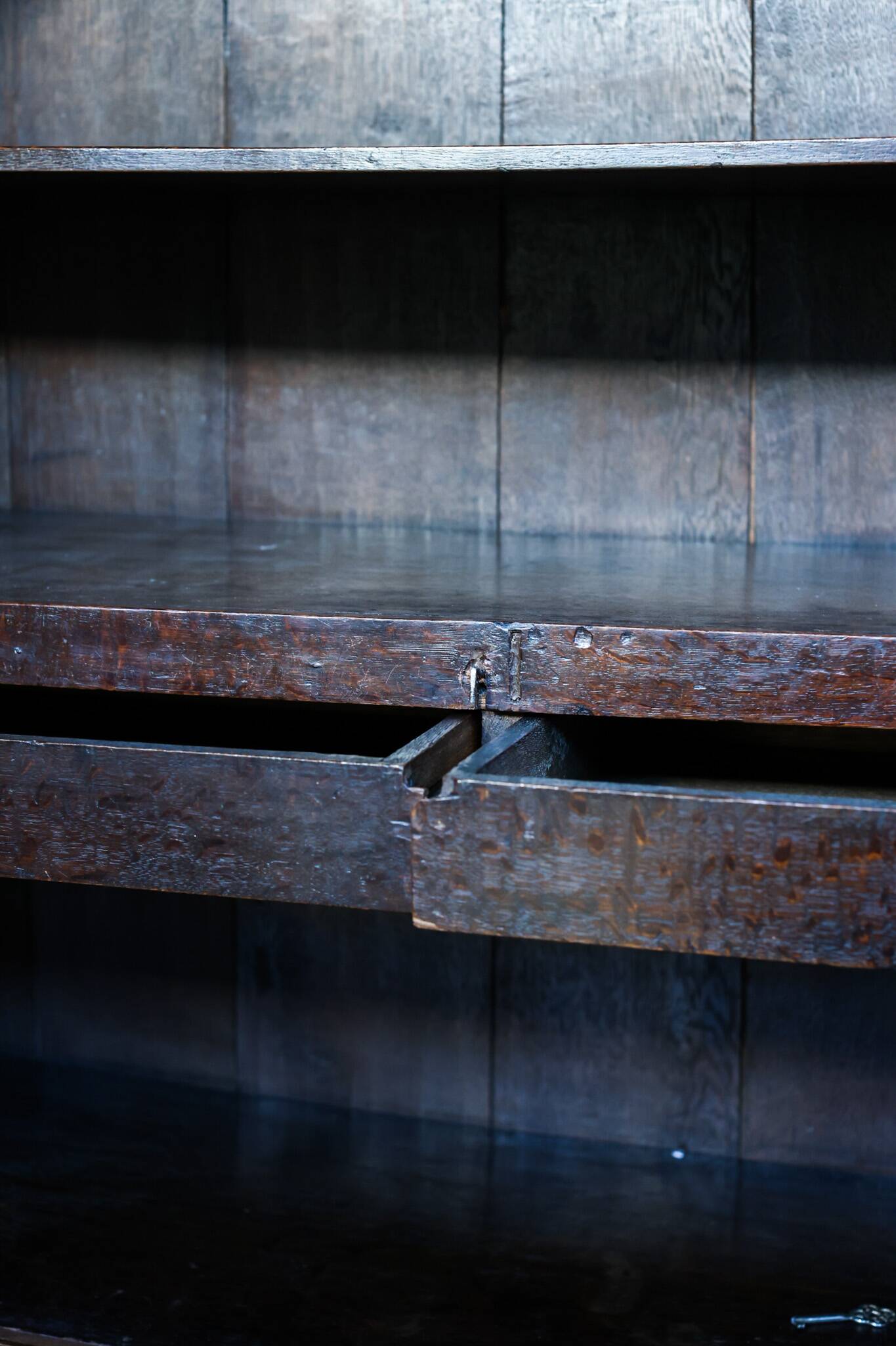 Bombe armoire hollandaise xviiie siècle