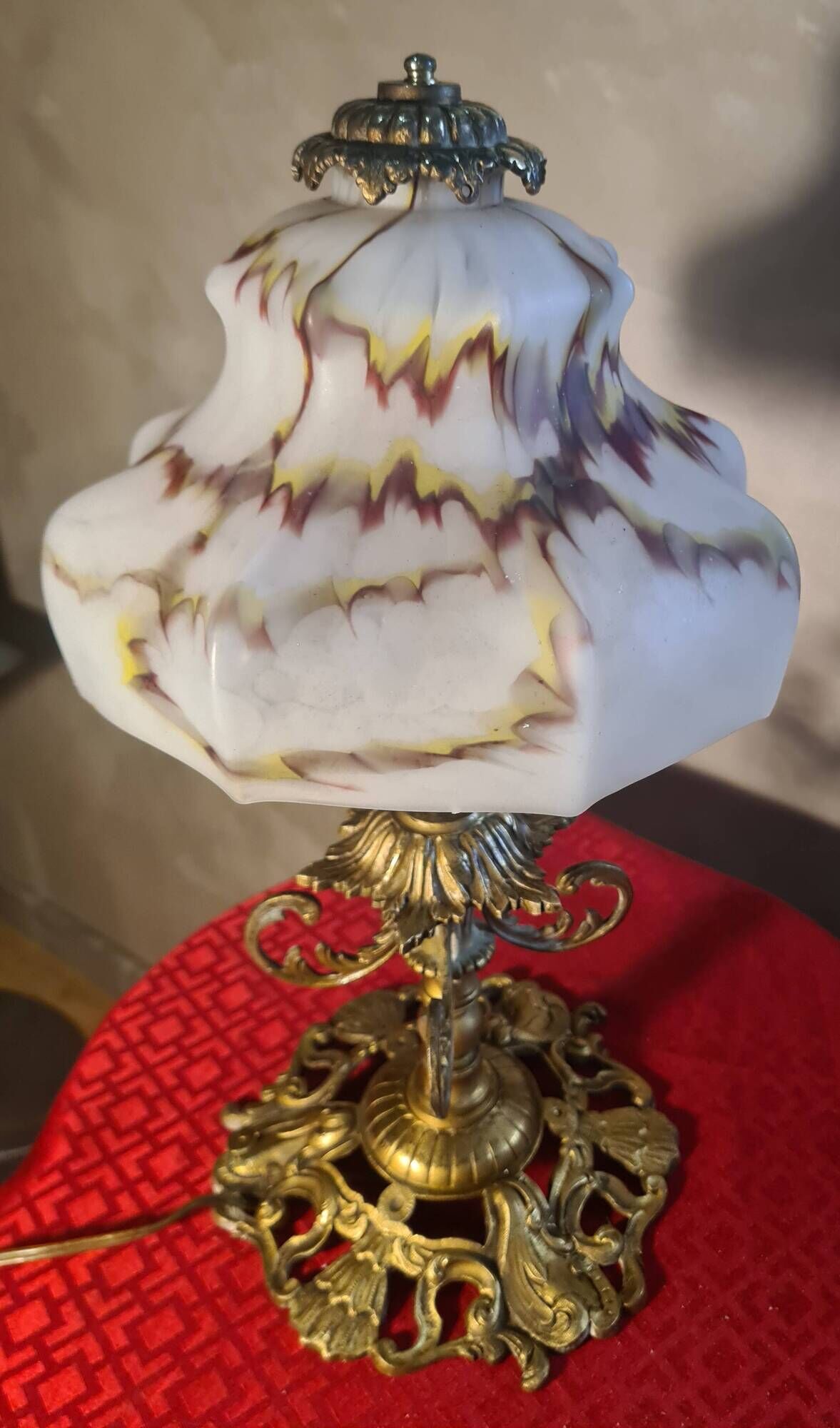 lampe bronze ciseler art nouveau abat jour opaline ancienne 44x23