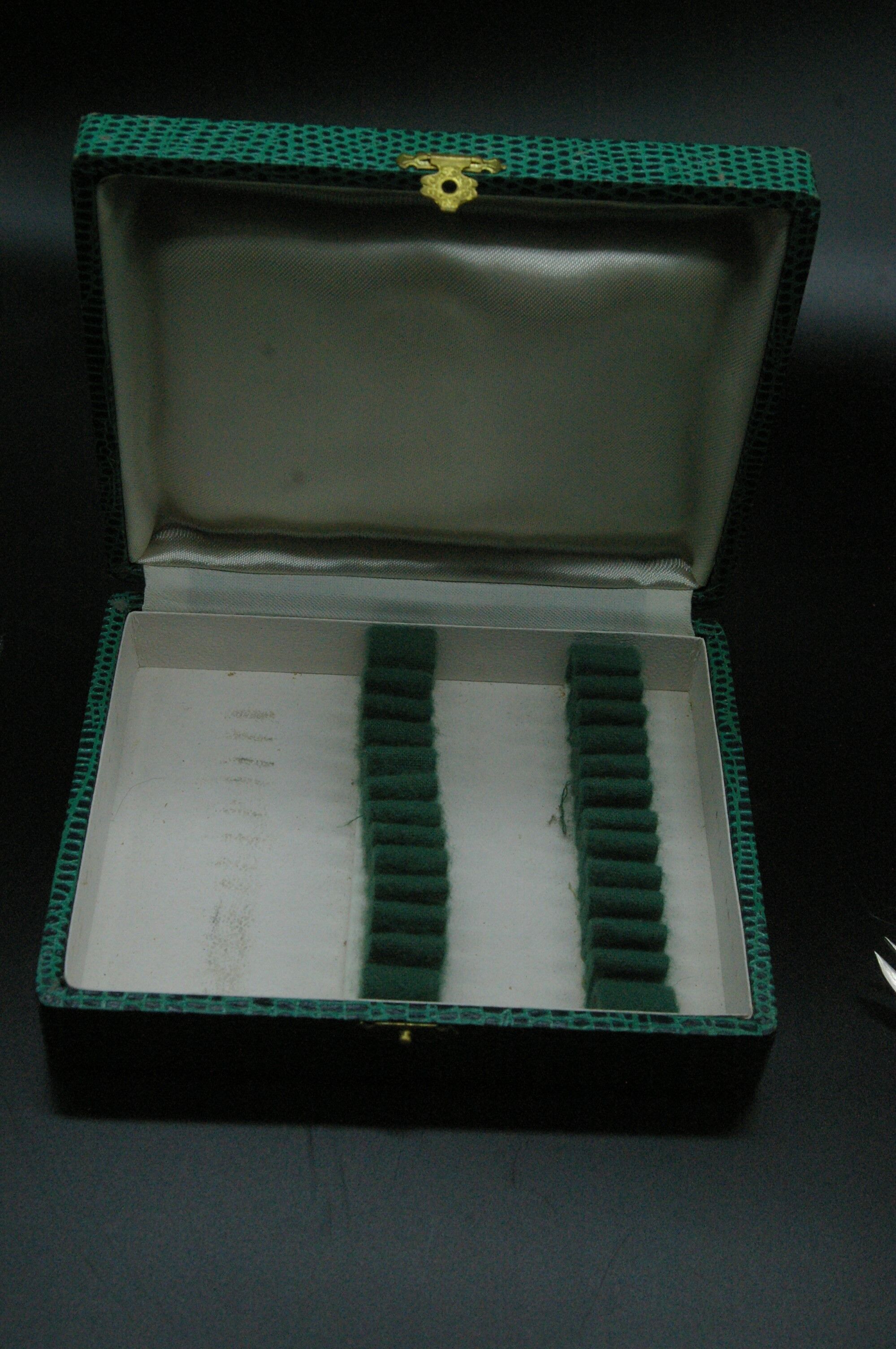 12 silver metal cake forks model louis xv style shell